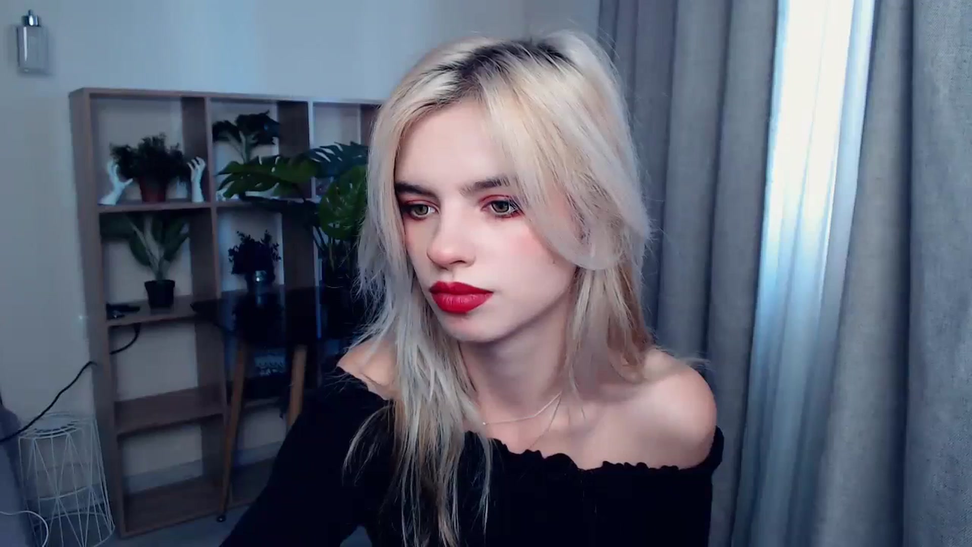 Gallery image thumbnail from Erineys's myfreecams stream on, 10/11/2023, 07:15 image 15 of 20