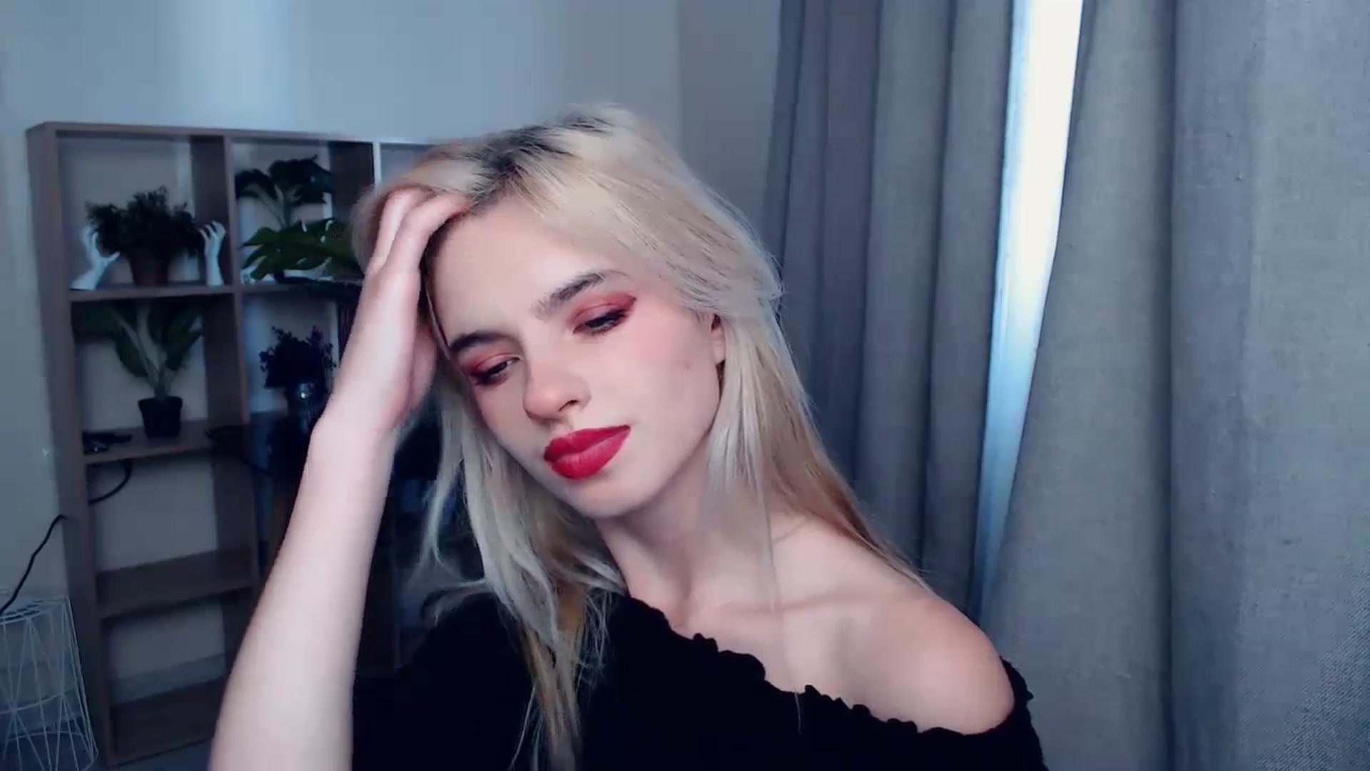 Gallery image thumbnail from Erineys's myfreecams stream on, 10/11/2023, 08:54 image 17 of 20