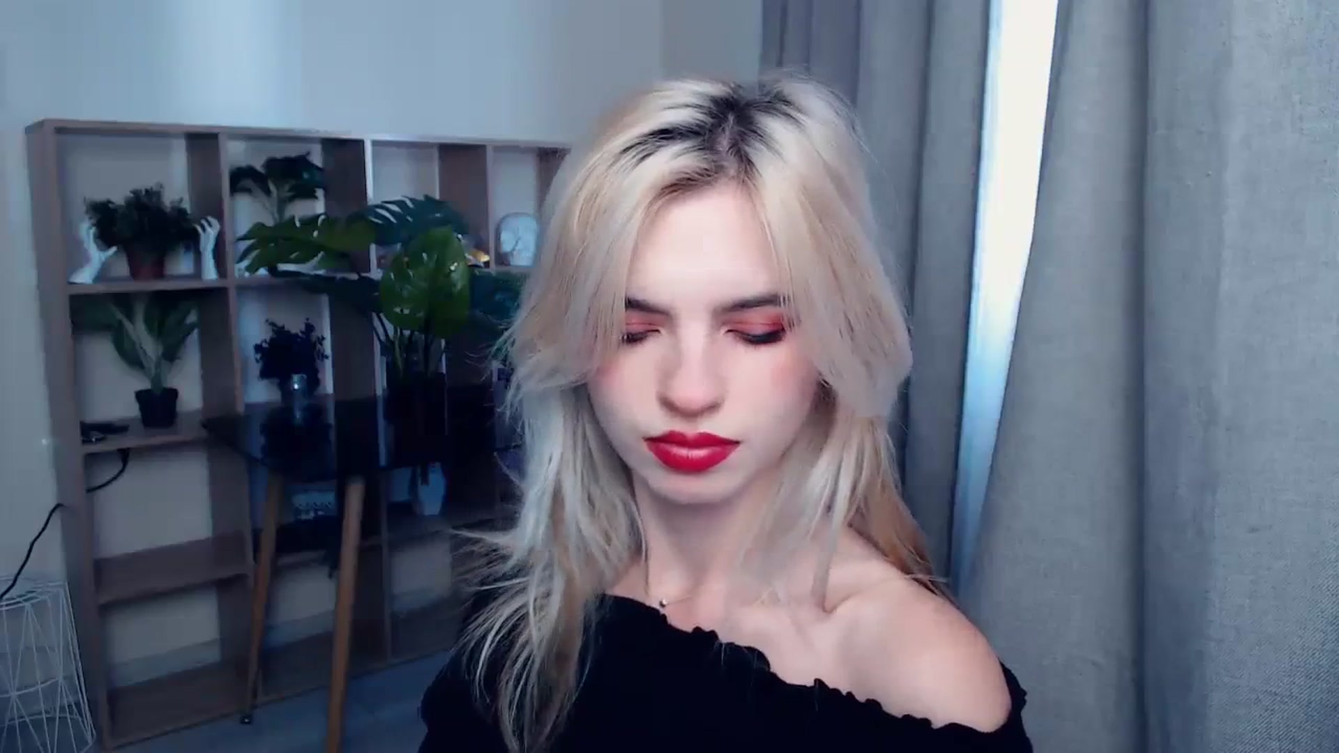 Gallery image thumbnail from Erineys's myfreecams stream on, 10/11/2023, 08:54 image 4 of 20