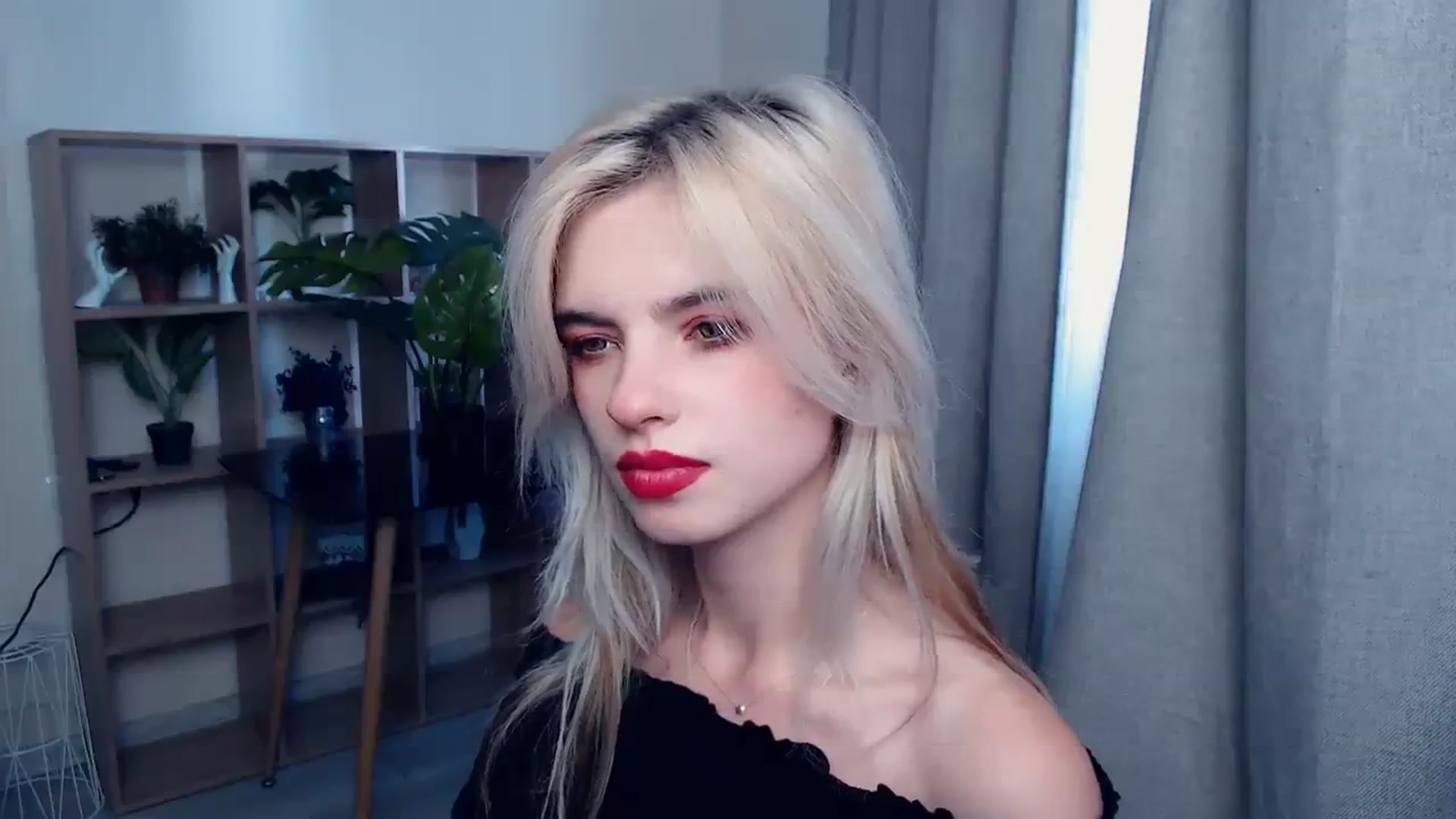 Gallery image thumbnail from Erineys's myfreecams stream on, 10/11/2023, 08:54 image 9 of 20