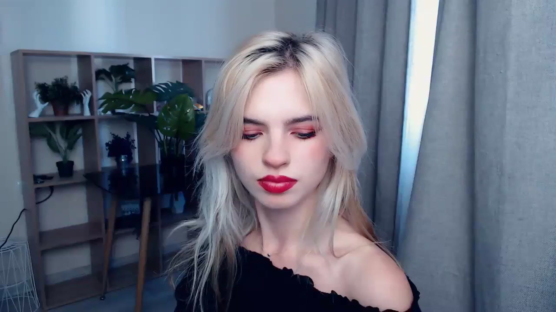 Gallery image thumbnail from Erineys's myfreecams stream on, 10/11/2023, 08:54 image 5 of 20
