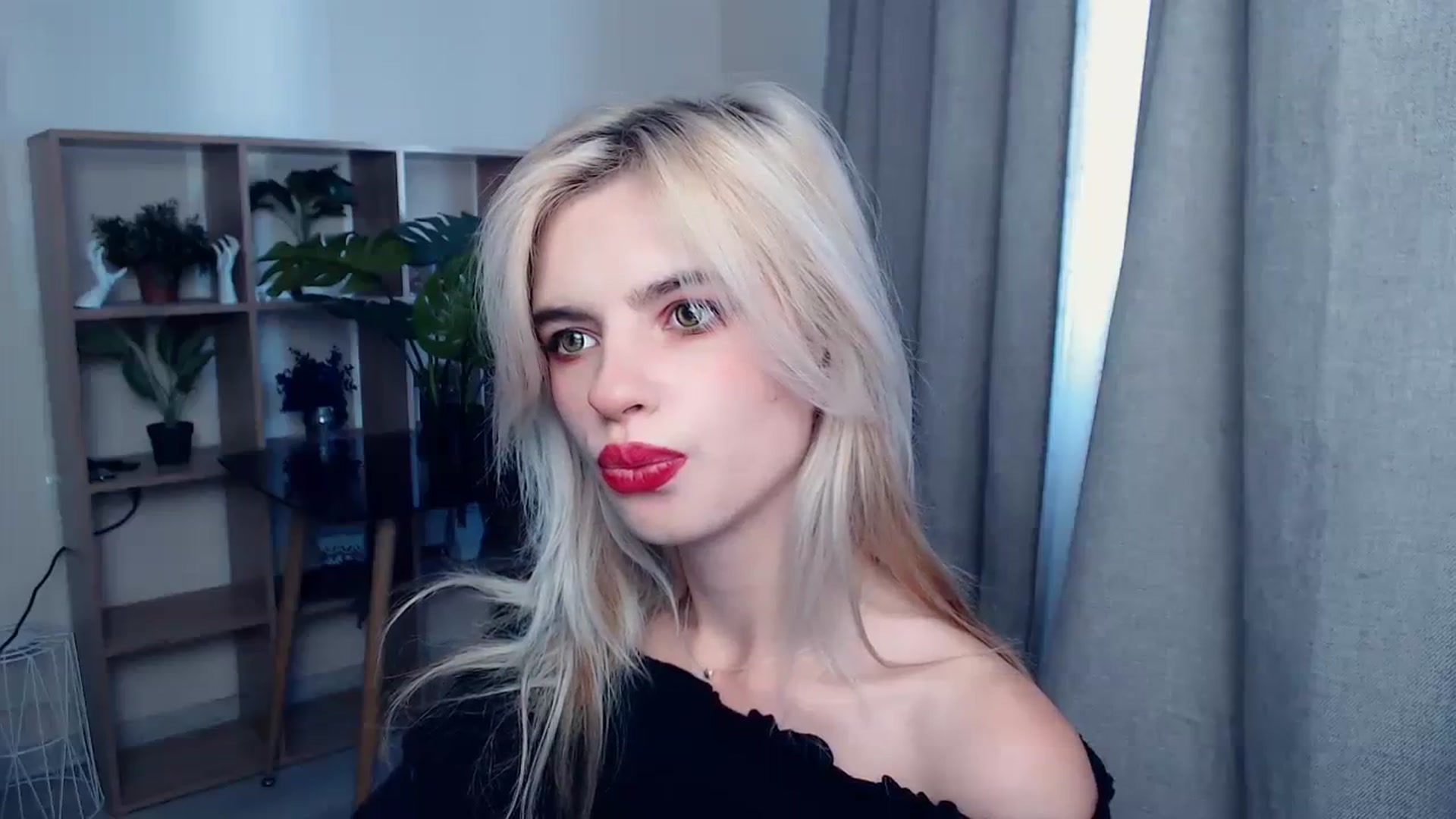Gallery image thumbnail from Erineys's myfreecams stream on, 10/11/2023, 08:54 image 6 of 20