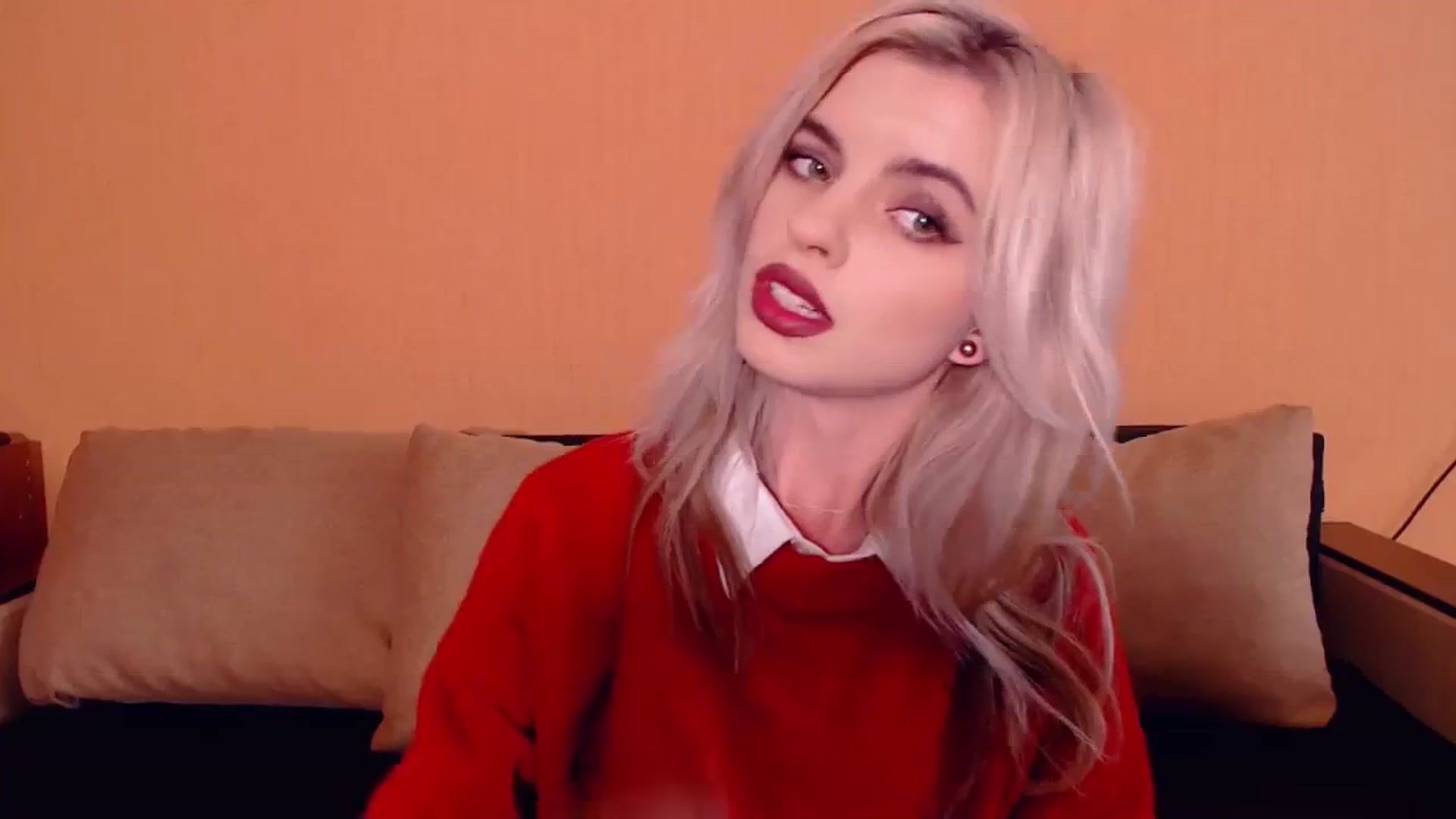 Gallery image thumbnail from Erineys's myfreecams stream on, 10/12/2023, 13:27 image 5 of 20
