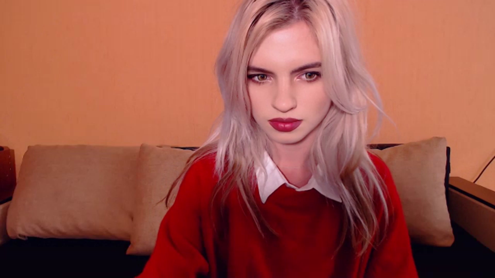 Gallery image thumbnail from Erineys's myfreecams stream on, 10/12/2023, 13:27 image 10 of 20