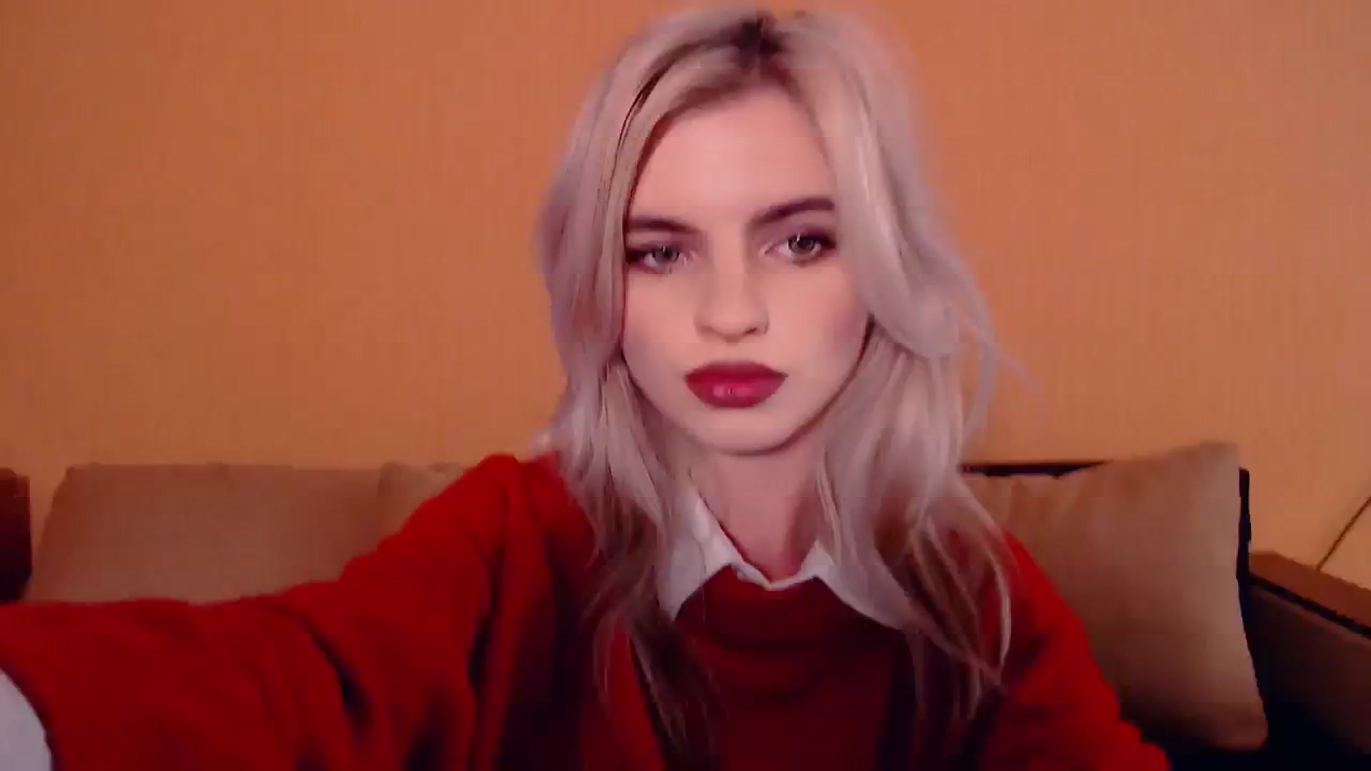 Gallery image thumbnail from Erineys's myfreecams stream on, 10/12/2023, 13:27 image 2 of 20