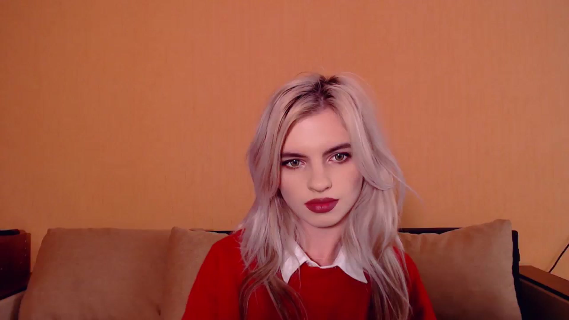 Gallery image thumbnail from Erineys's myfreecams stream on, 10/12/2023, 13:27 image 1 of 20