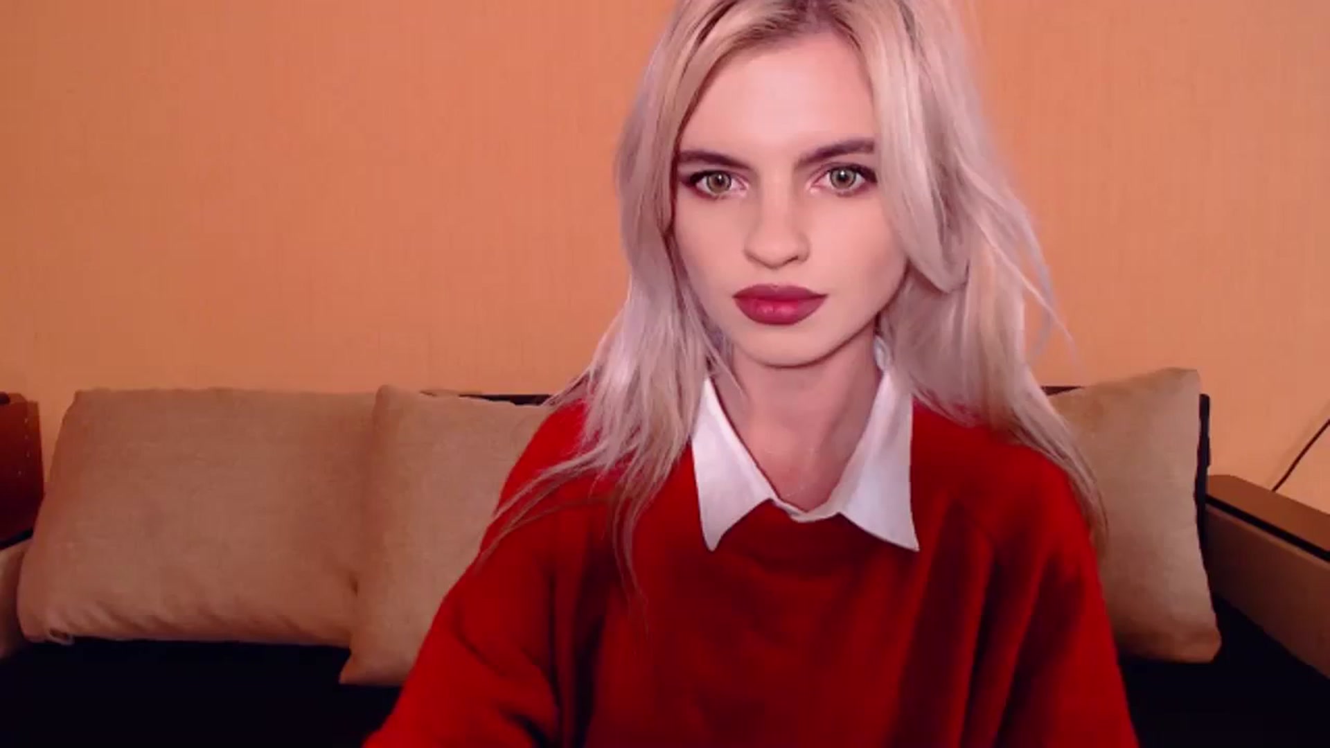 Gallery image thumbnail from Erineys's myfreecams stream on, 10/12/2023, 13:27 image 19 of 20