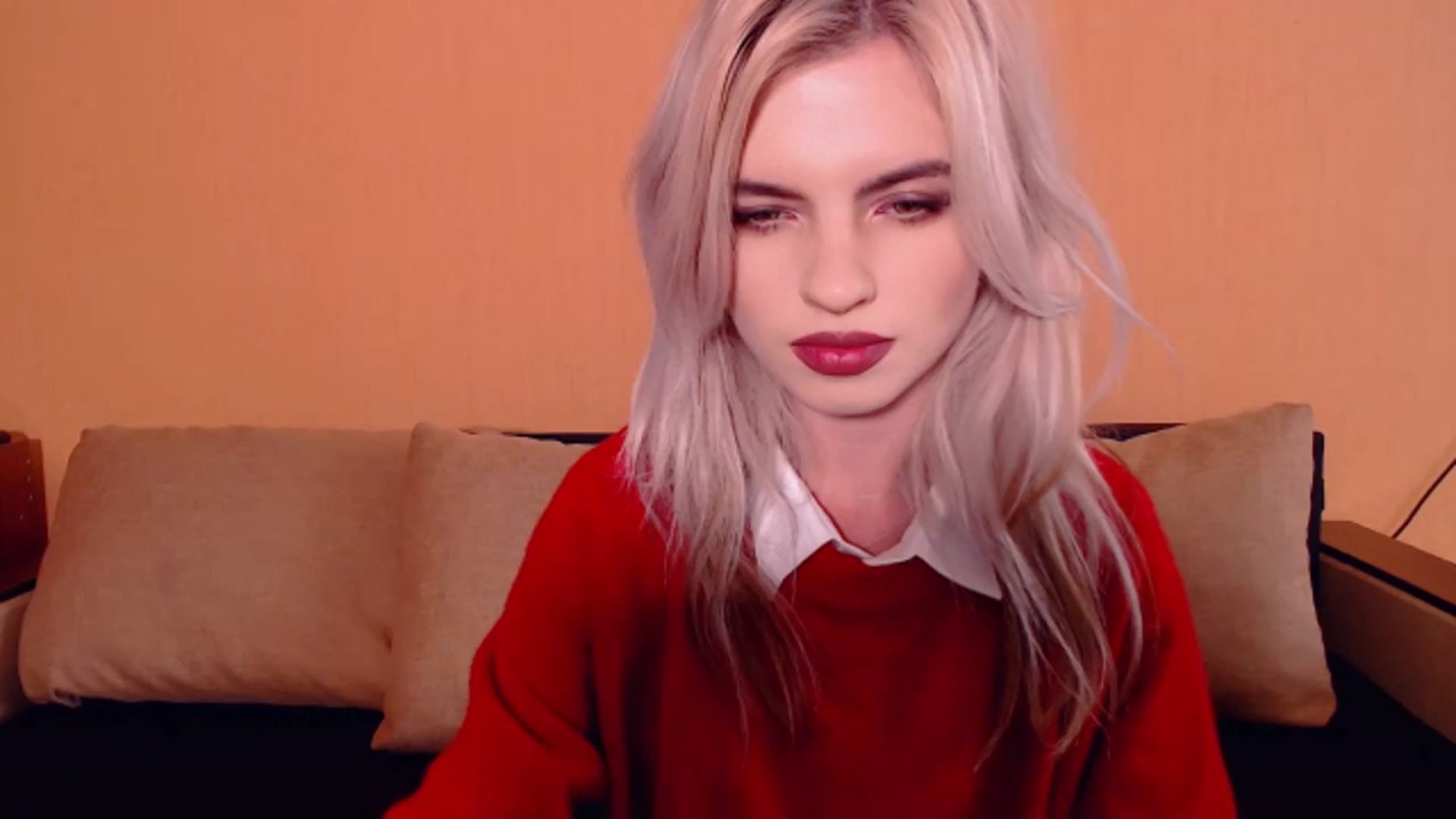 Gallery image thumbnail from Erineys's myfreecams stream on, 10/12/2023, 13:27 image 8 of 20