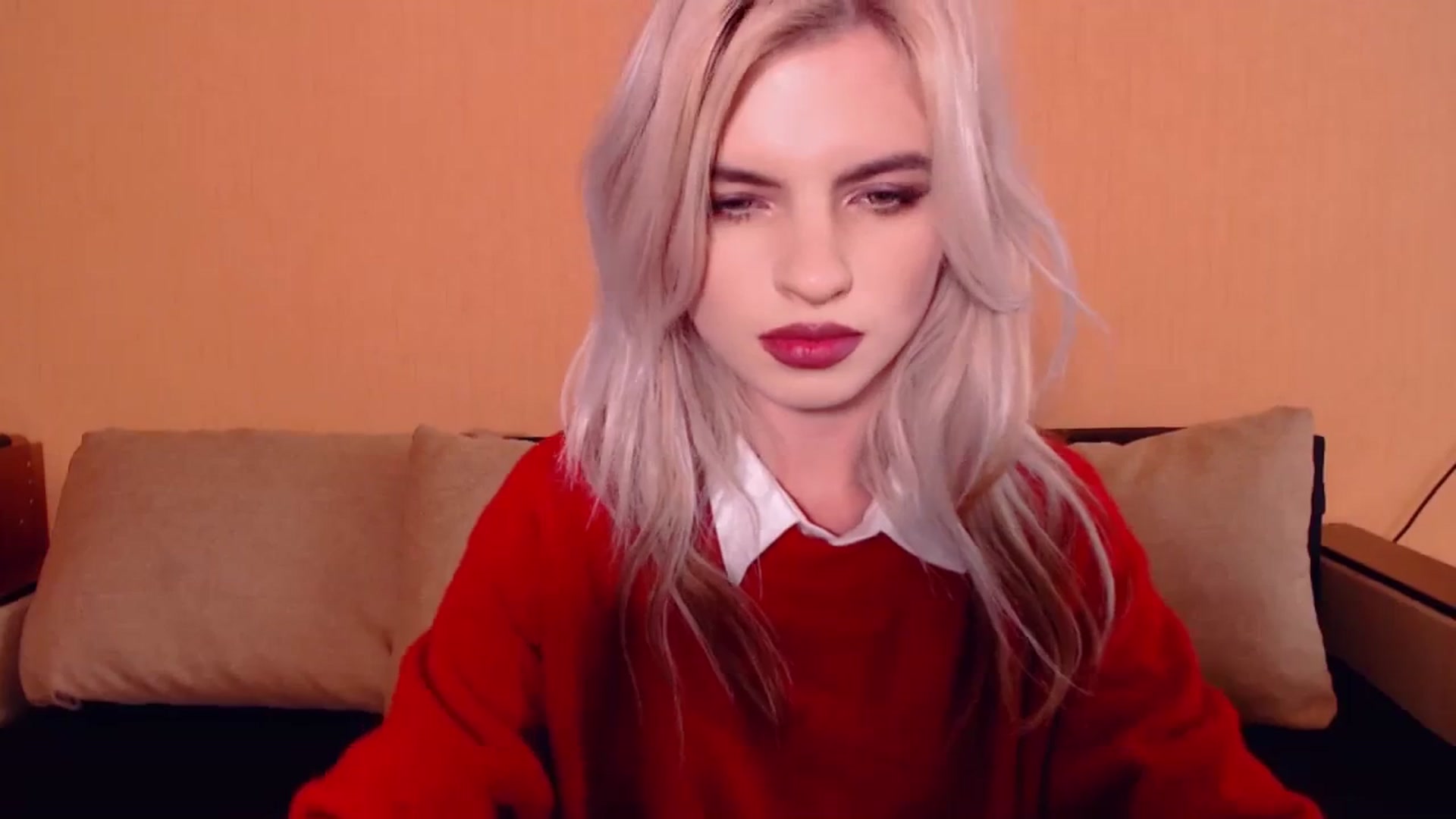 Gallery image thumbnail from Erineys's myfreecams stream on, 10/12/2023, 13:27 image 7 of 20