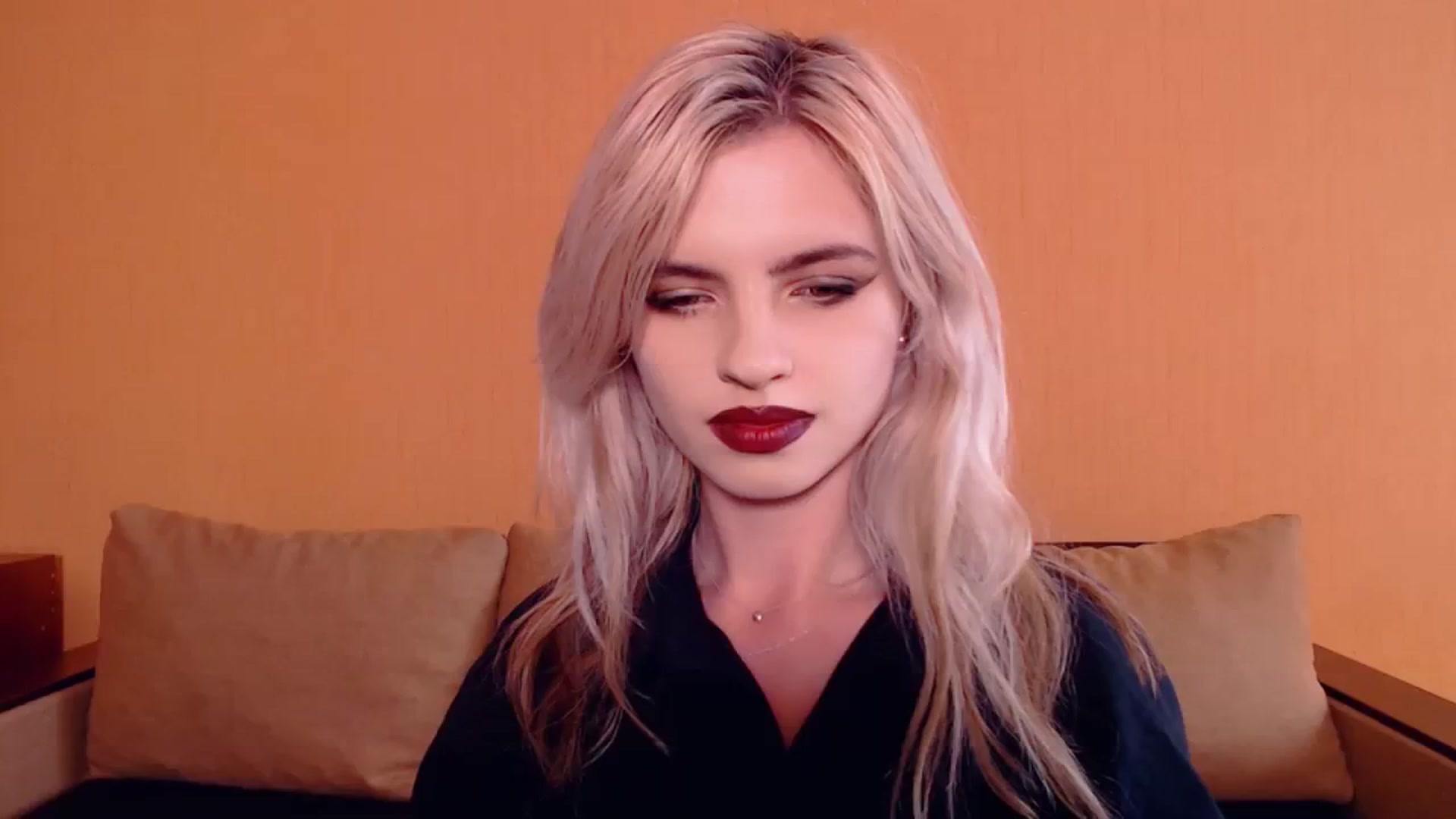 Gallery image thumbnail from Erineys's myfreecams stream on, 10/14/2023, 12:41 image 4 of 20