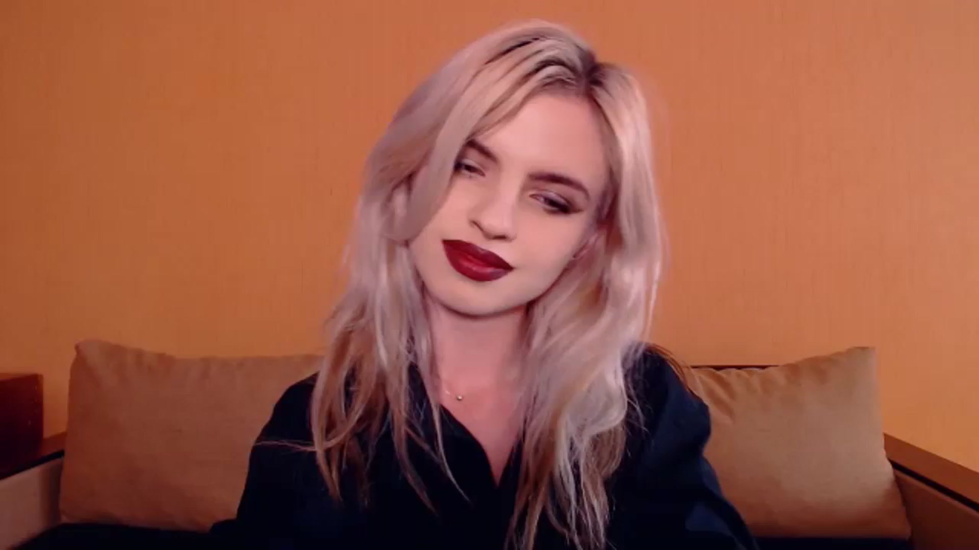 Gallery image thumbnail from Erineys's myfreecams stream on, 10/14/2023, 12:41 image 10 of 20