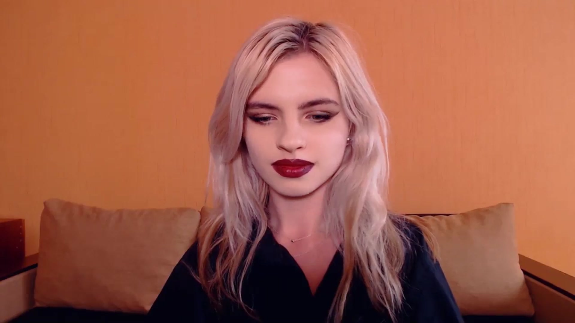 Gallery image thumbnail from Erineys's myfreecams stream on, 10/14/2023, 12:41 image 7 of 20