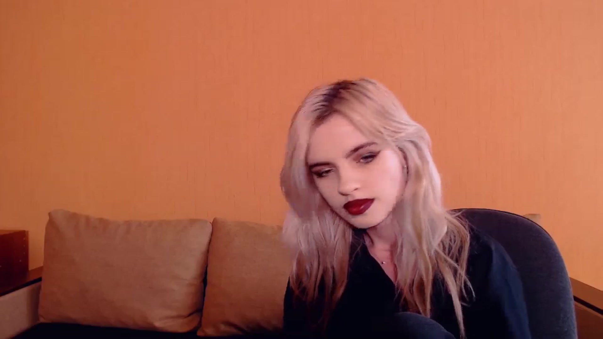 Gallery image thumbnail from Erineys's myfreecams stream on, 10/14/2023, 12:41 image 19 of 20
