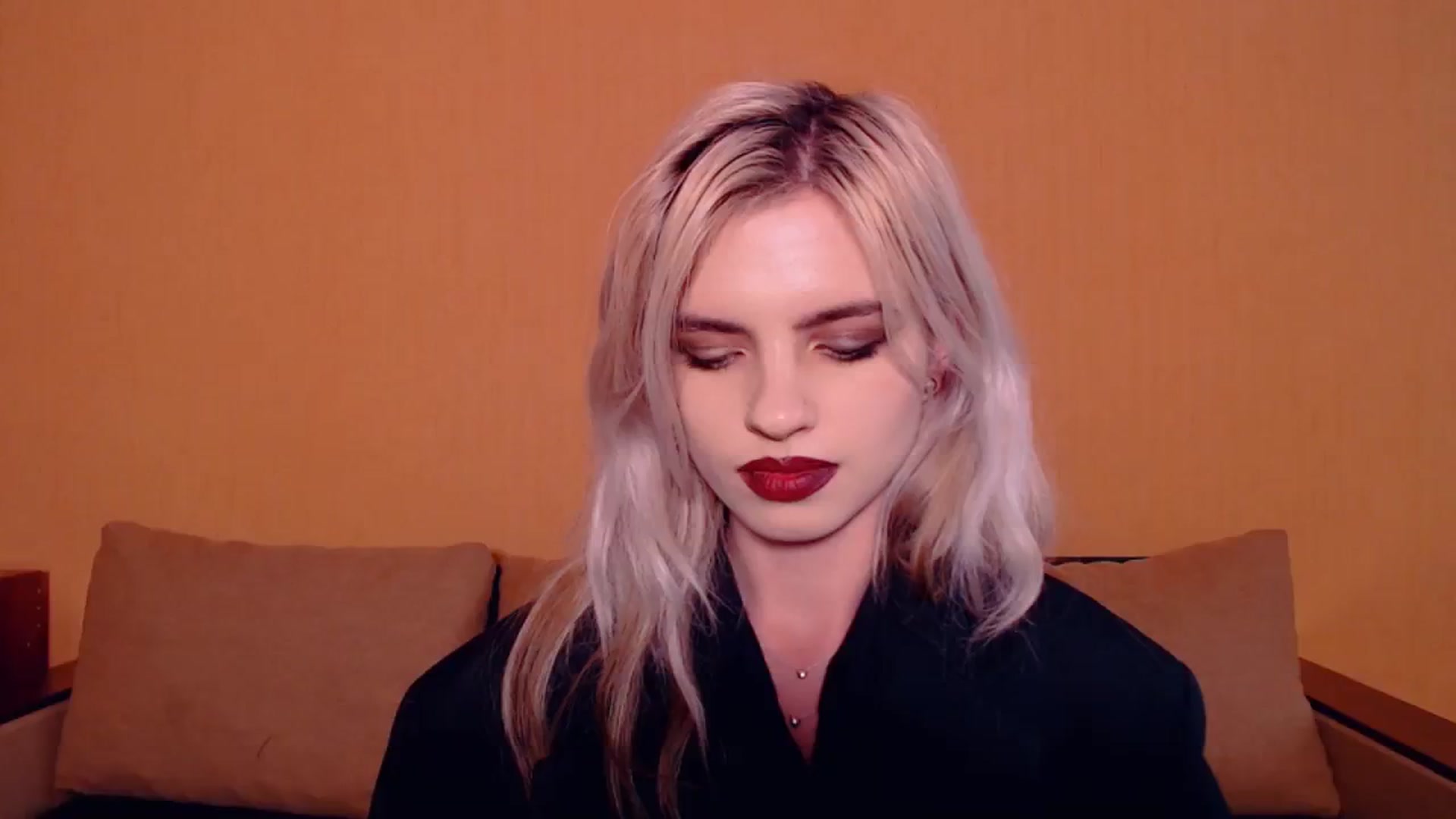 Gallery image thumbnail from Erineys's myfreecams stream on, 10/14/2023, 14:24 image 7 of 20