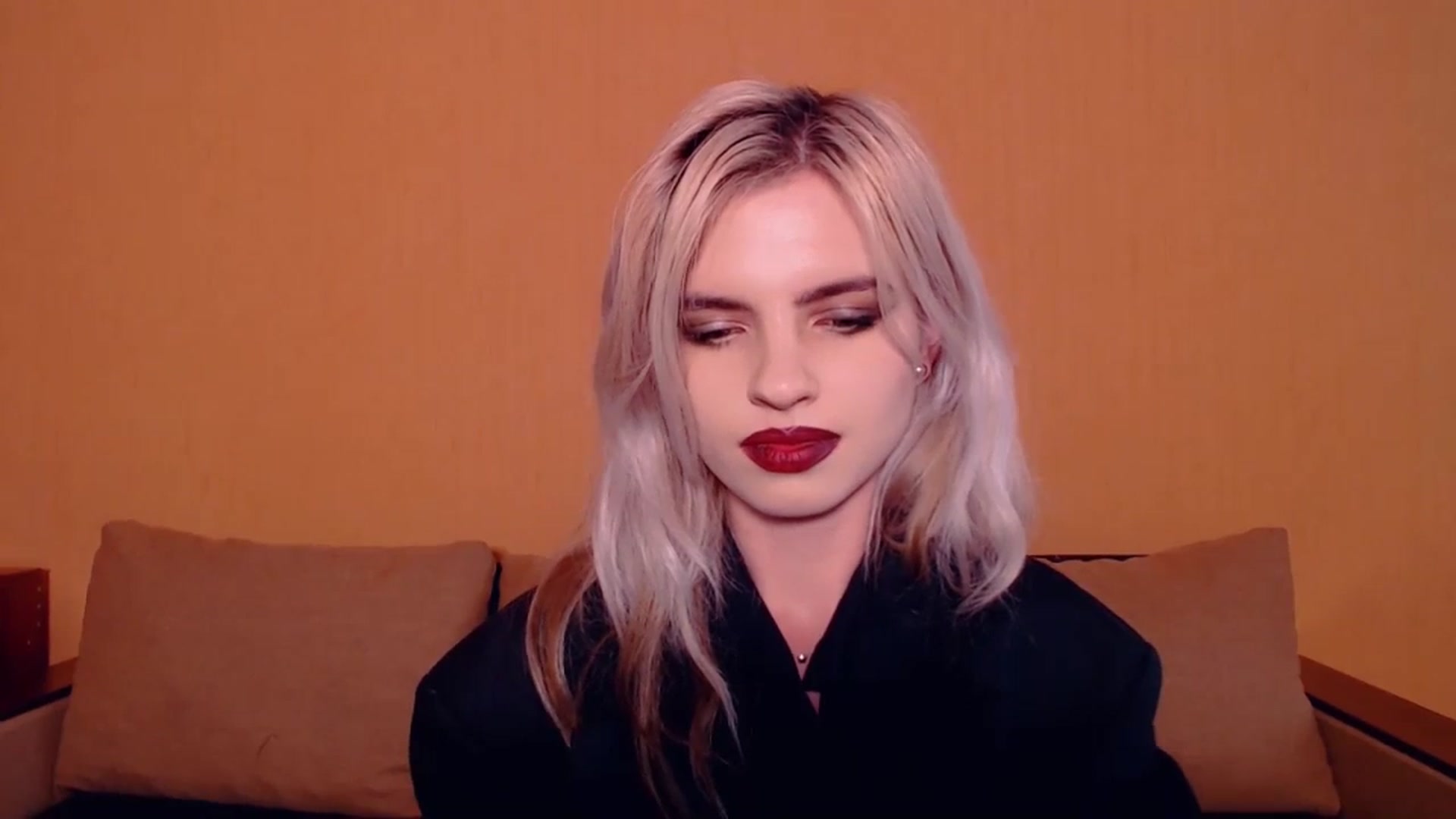 Gallery image thumbnail from Erineys's myfreecams stream on, 10/14/2023, 14:24 image 15 of 20