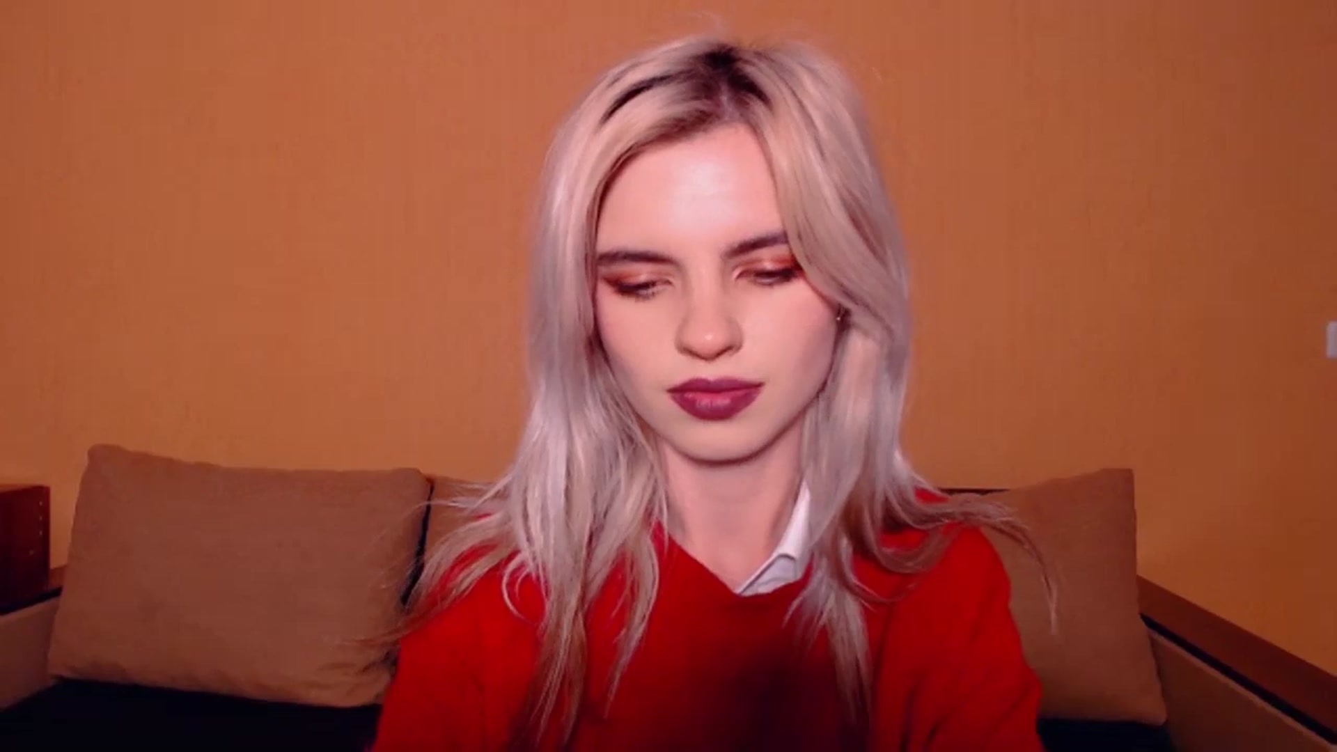 Gallery image thumbnail from Erineys's myfreecams stream on, 10/16/2023, 14:47 image 9 of 20