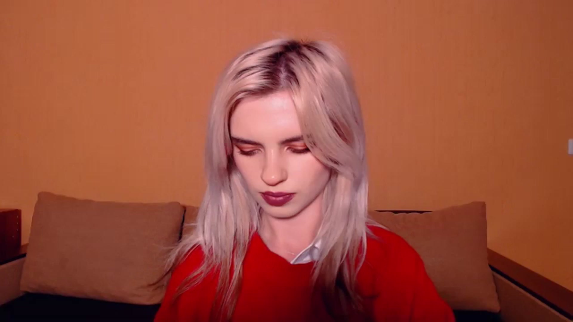 Gallery image thumbnail from Erineys's myfreecams stream on, 10/16/2023, 14:47 image 16 of 20