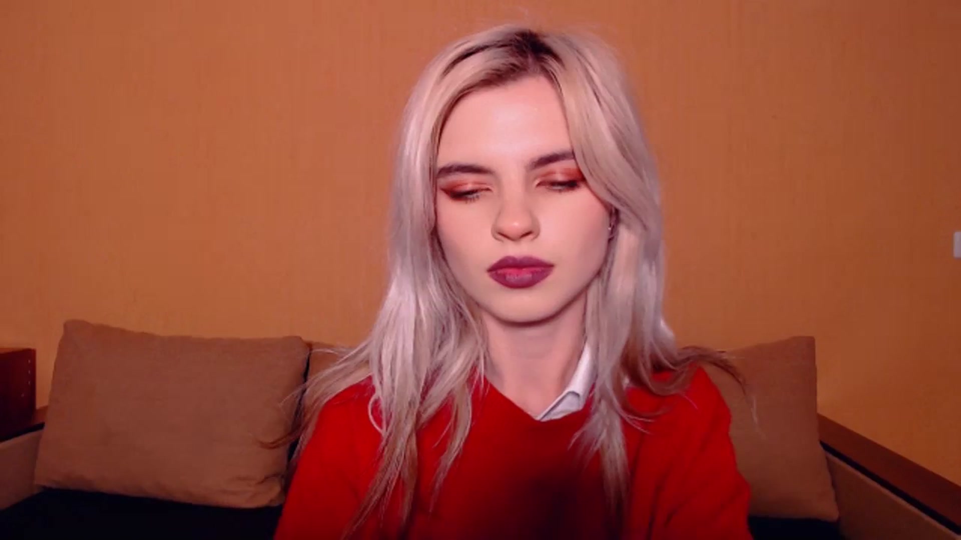 Gallery image thumbnail from Erineys's myfreecams stream on, 10/16/2023, 14:47 image 7 of 20