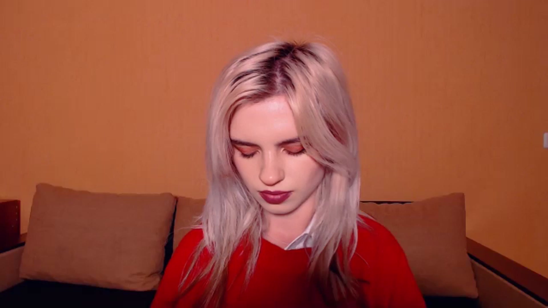 Gallery image thumbnail from Erineys's myfreecams stream on, 10/16/2023, 14:47 image 14 of 20