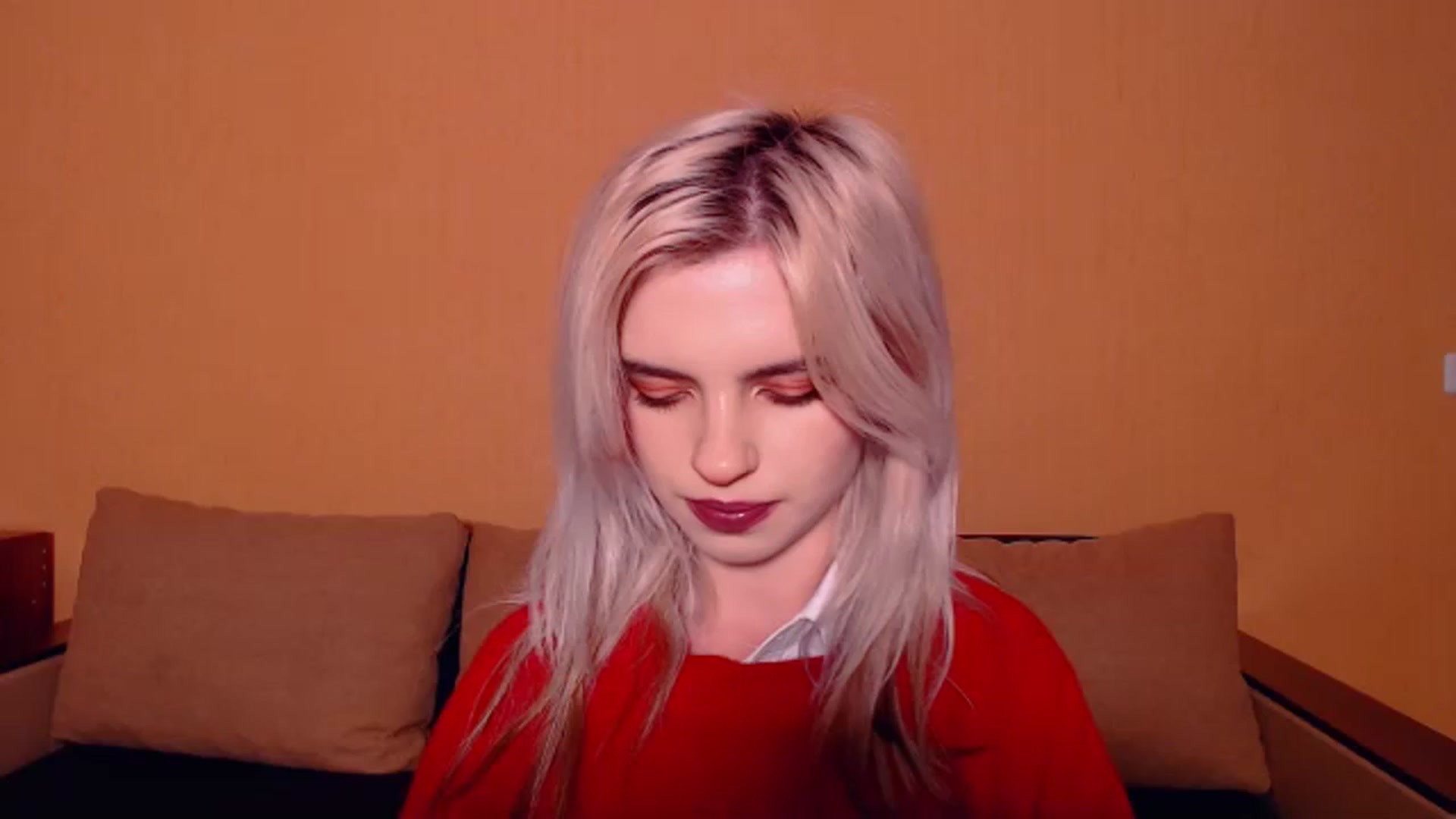 Gallery image thumbnail from Erineys's myfreecams stream on, 10/16/2023, 14:47 image 15 of 20
