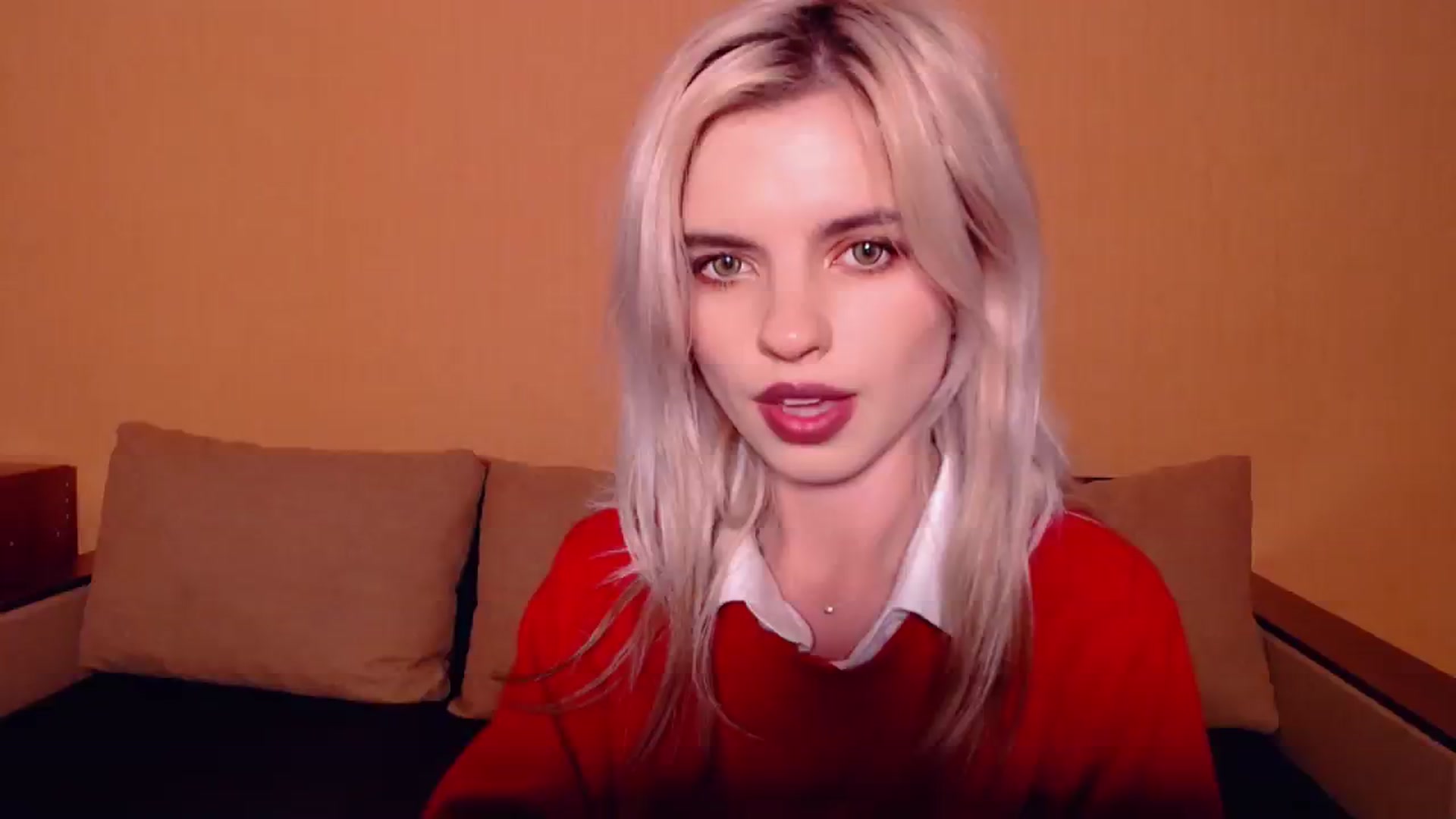 Gallery image thumbnail from Erineys's myfreecams stream on, 10/16/2023, 16:05 image 7 of 20