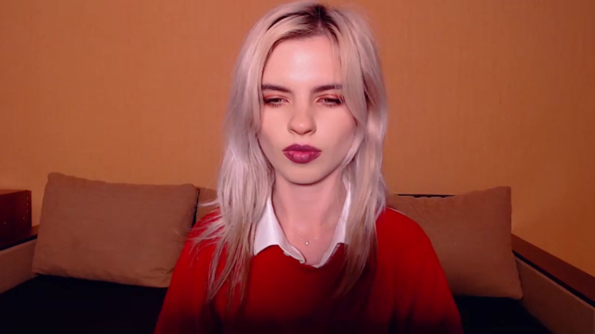 Gallery image thumbnail from Erineys's myfreecams stream on, 10/16/2023, 16:05 image 17 of 20