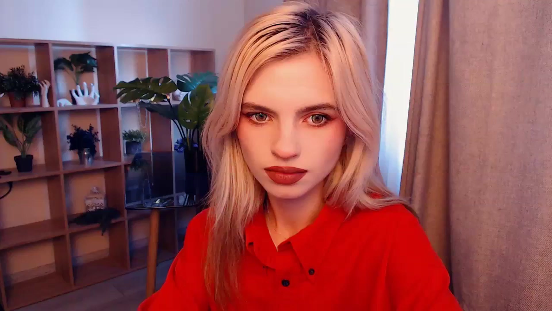 Gallery image thumbnail from Erineys's myfreecams stream on, 10/17/2023, 12:43 image 12 of 20