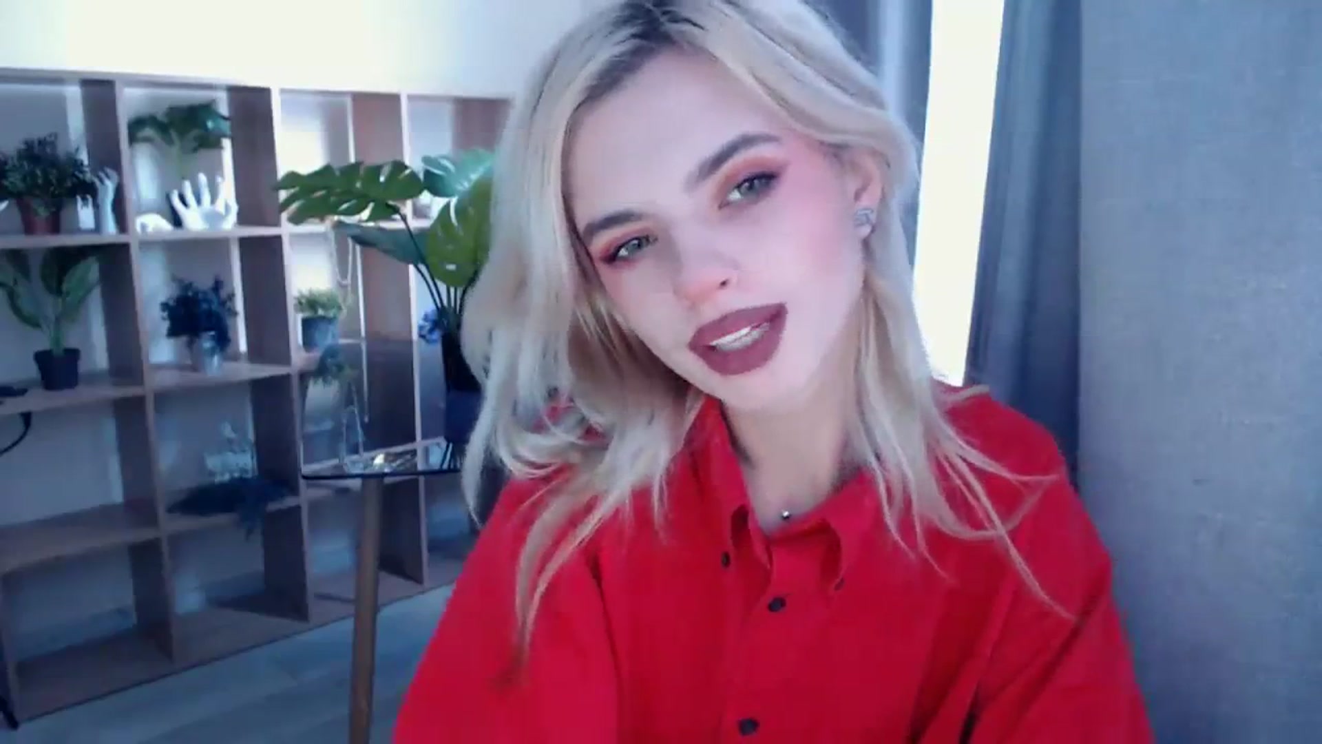 Gallery image thumbnail from Erineys's myfreecams stream on, 10/17/2023, 12:43 image 9 of 20