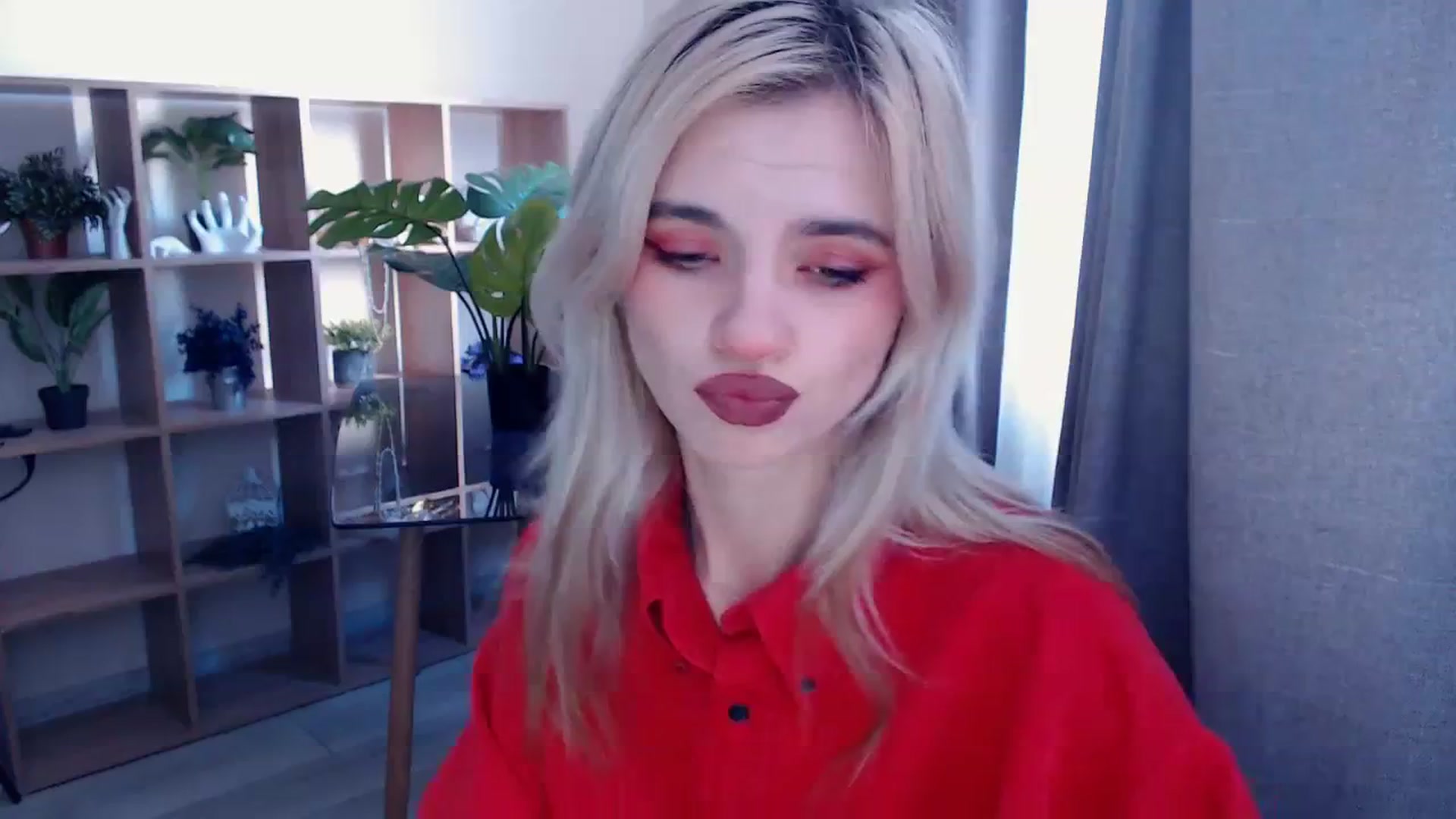Gallery image thumbnail from Erineys's myfreecams stream on, 10/17/2023, 12:43 image 5 of 20
