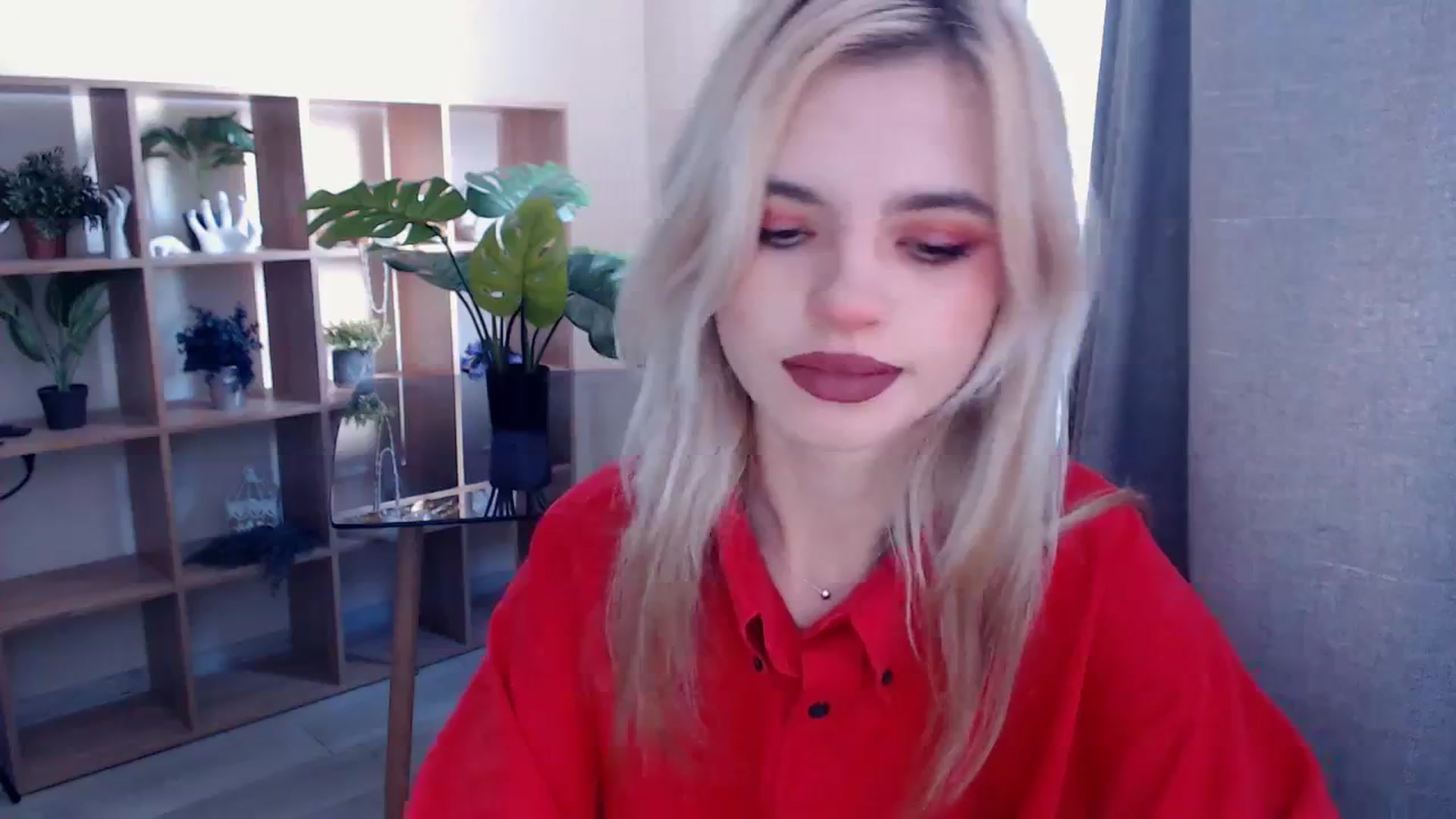 Gallery image thumbnail from Erineys's myfreecams stream on, 10/17/2023, 12:43 image 8 of 20