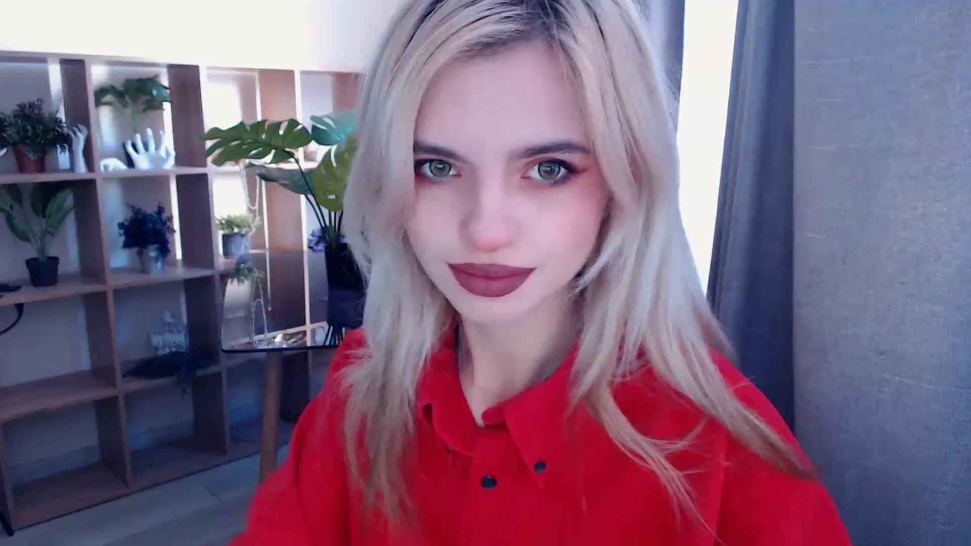Gallery image thumbnail from Erineys's myfreecams stream on, 10/17/2023, 12:43 image 2 of 20