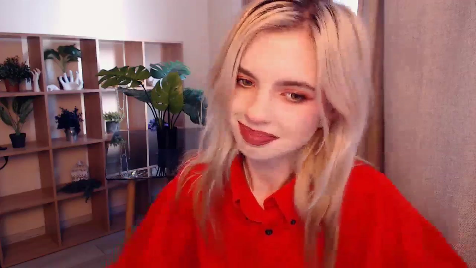 Gallery image thumbnail from Erineys's myfreecams stream on, 10/17/2023, 13:12 image 7 of 20