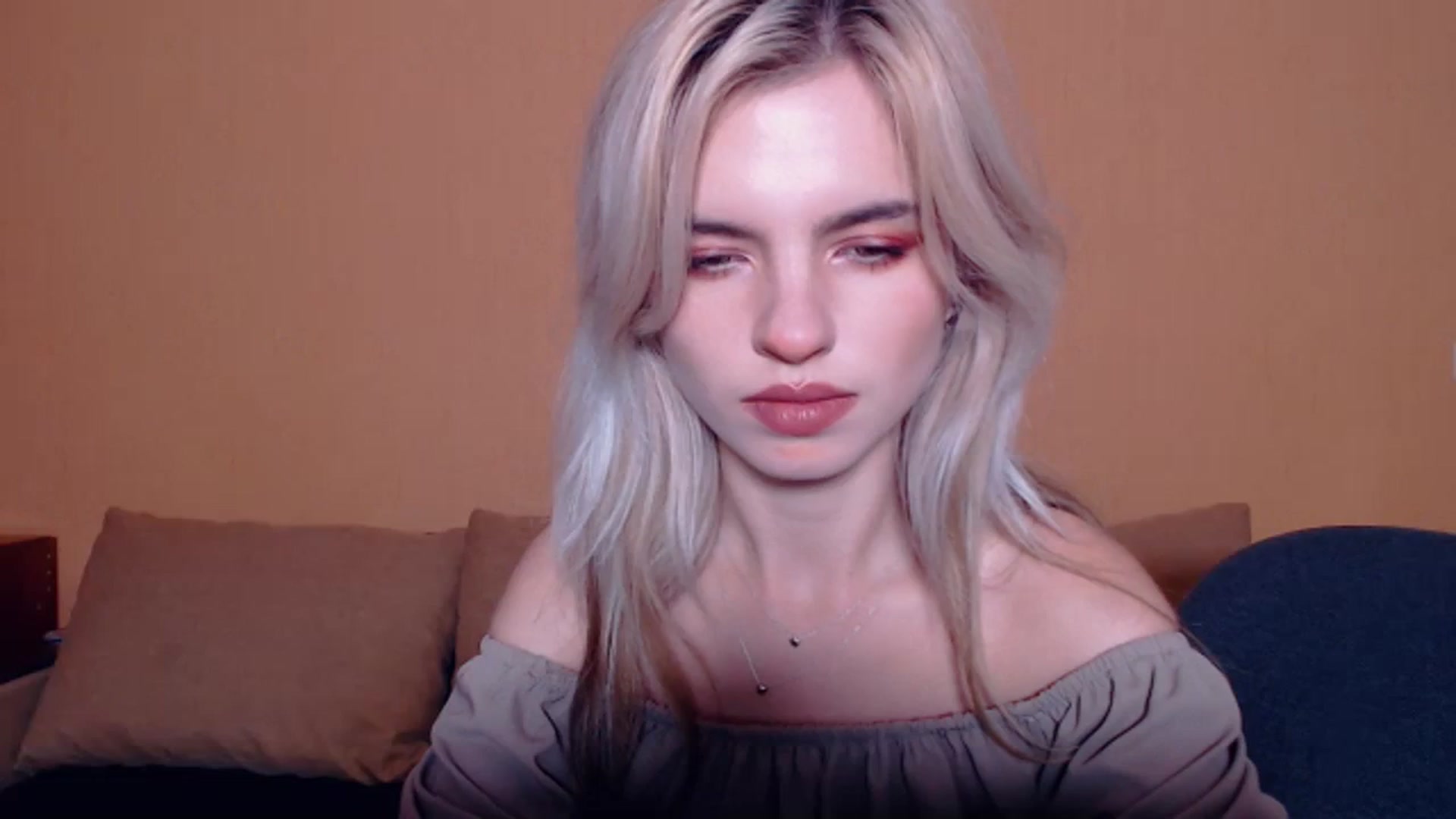 Gallery image thumbnail from Erineys's myfreecams stream on, 10/20/2023, 14:57 image 20 of 20