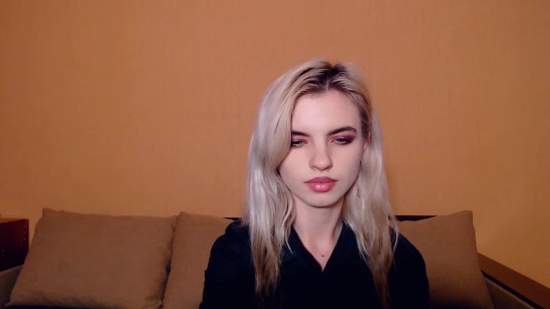 Gallery image thumbnail from Erineys's myfreecams stream on, 10/23/2023, 16:52 image 13 of 20