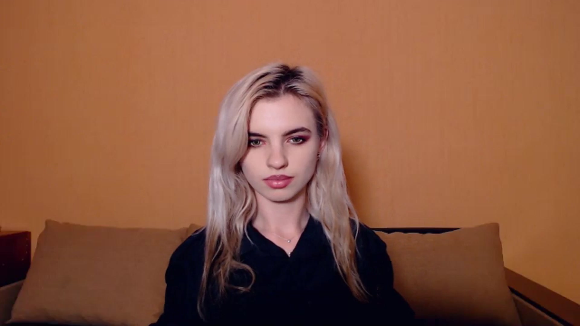 Gallery image thumbnail from Erineys's myfreecams stream on, 10/23/2023, 16:52 image 10 of 20