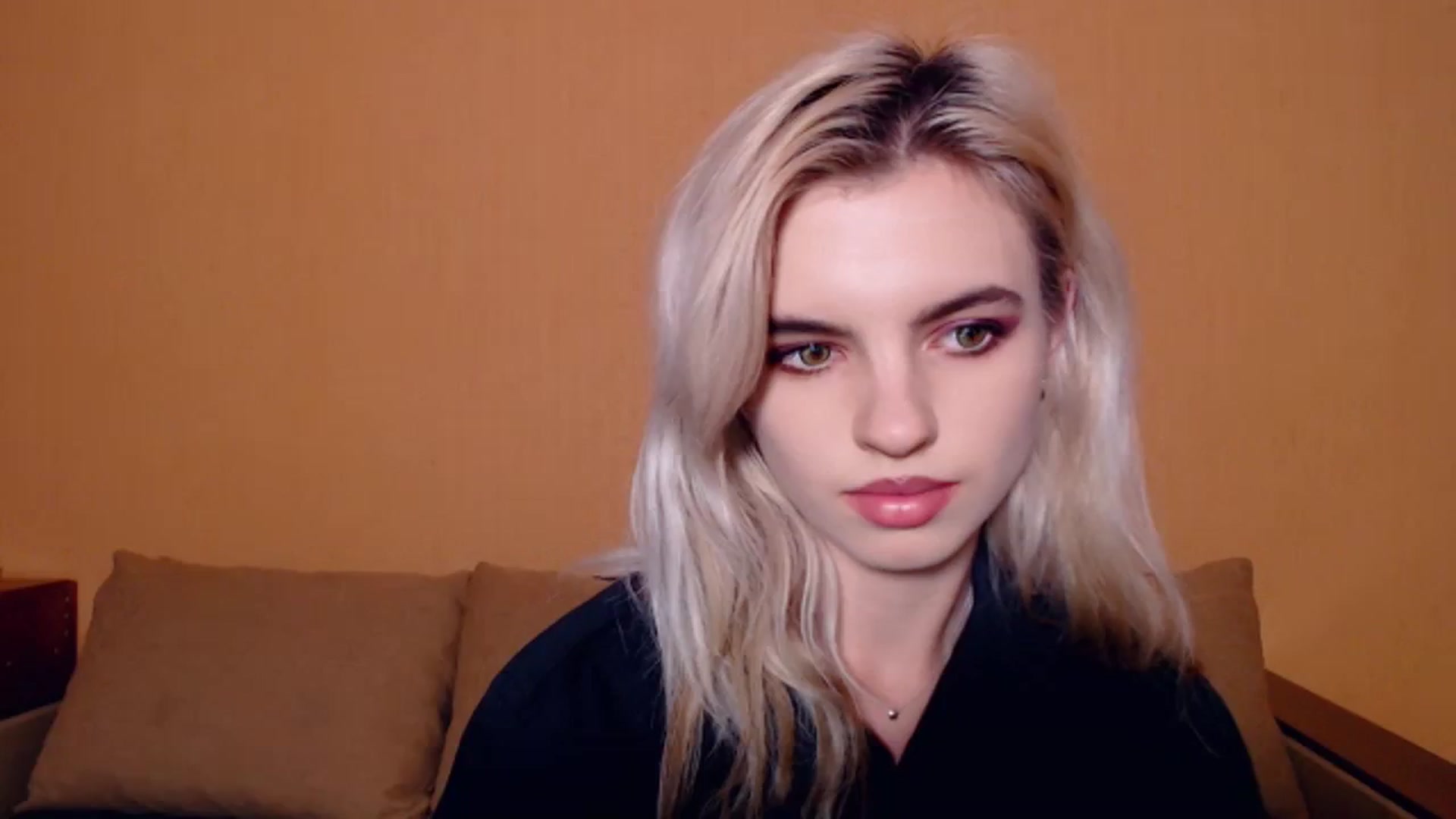 Gallery image thumbnail from Erineys's myfreecams stream on, 10/23/2023, 16:52 image 3 of 20