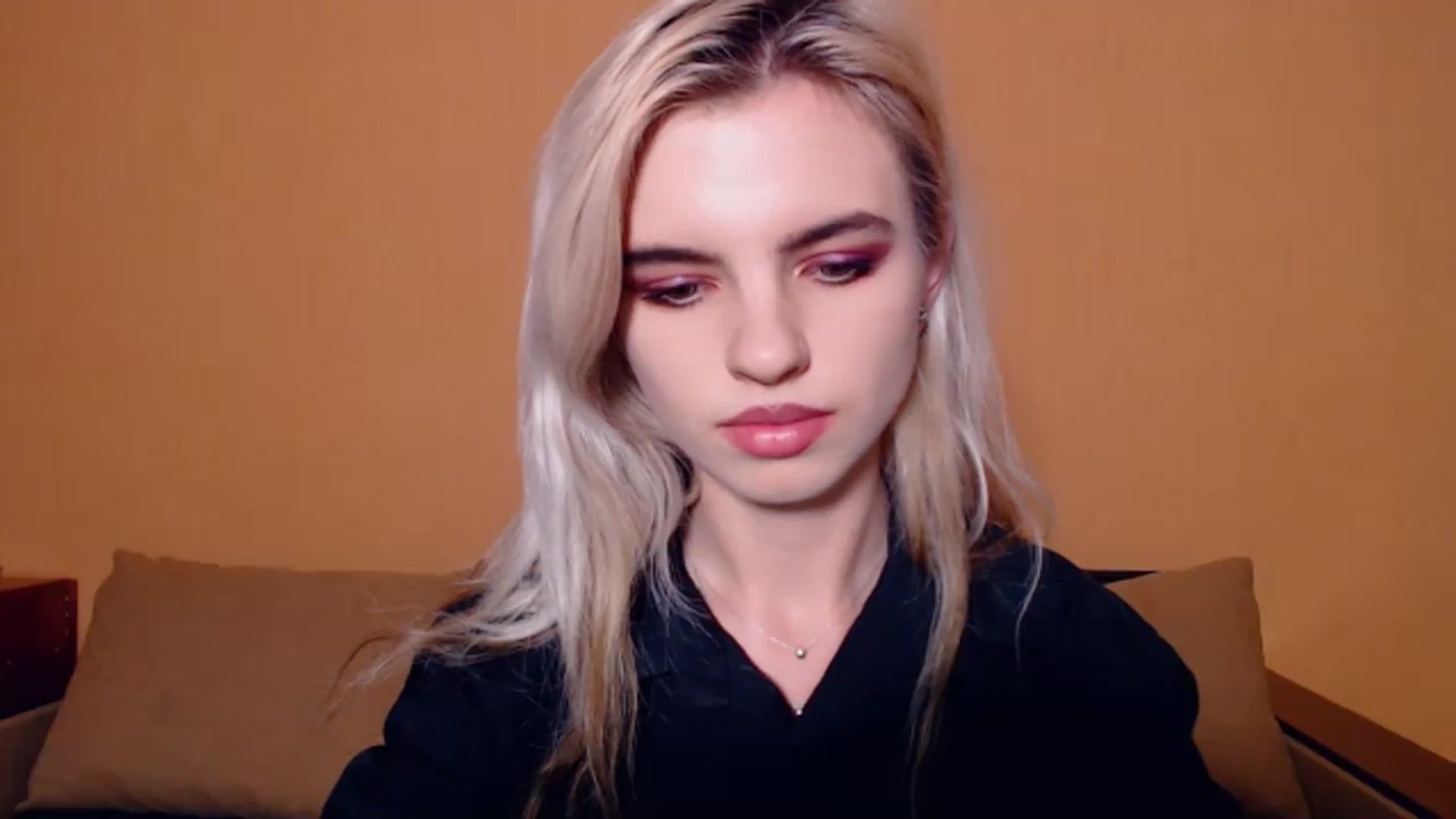Gallery image thumbnail from Erineys's myfreecams stream on, 10/23/2023, 16:52 image 7 of 20