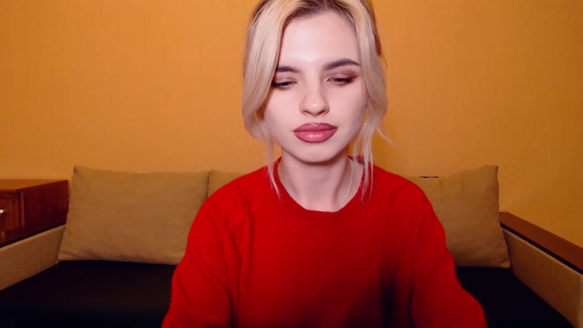 Gallery image thumbnail from Erineys's myfreecams stream on, 10/29/2023, 15:32 image 12 of 20