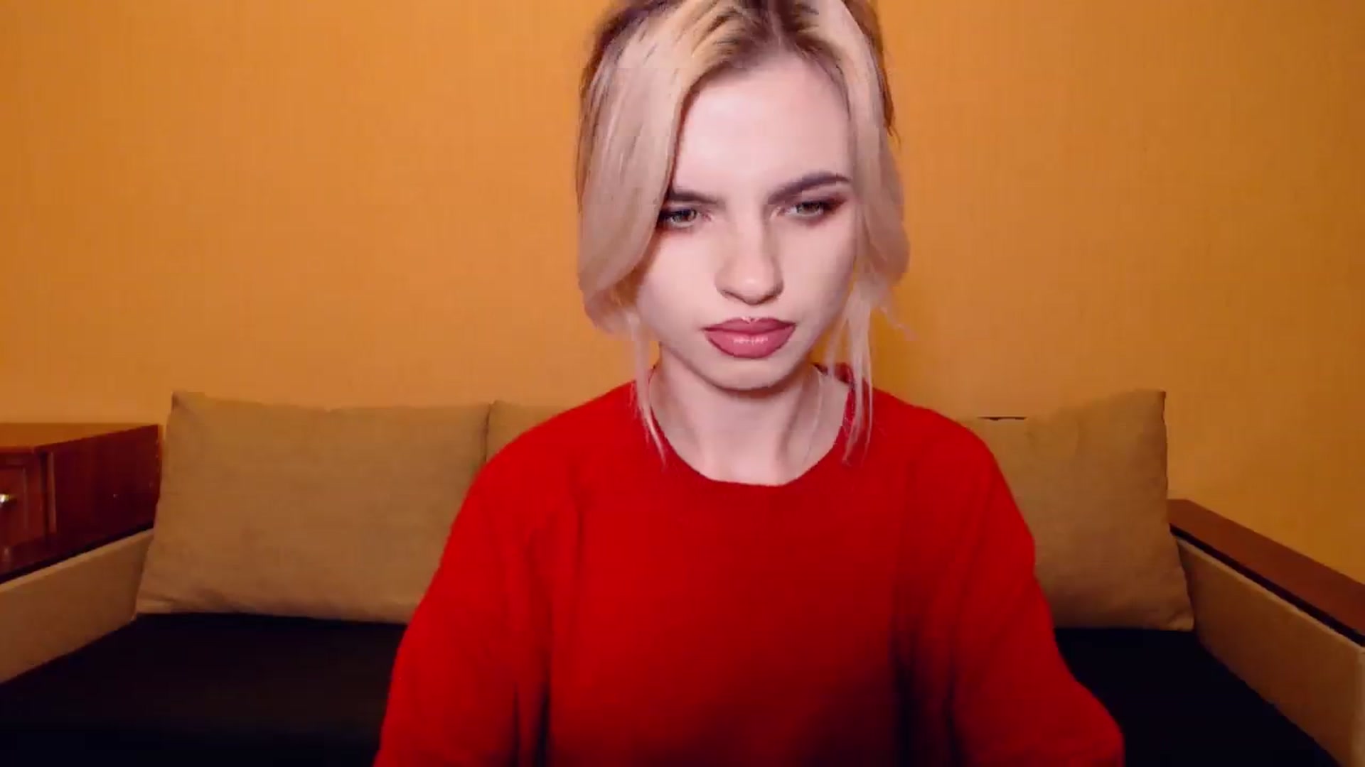 Gallery image thumbnail from Erineys's myfreecams stream on, 10/29/2023, 15:32 image 14 of 20
