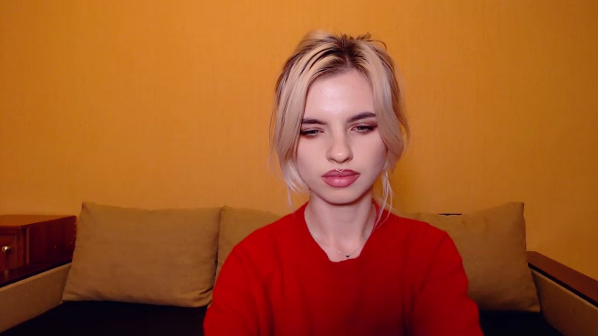 Gallery image thumbnail from Erineys's myfreecams stream on, 10/29/2023, 18:07 image 9 of 20