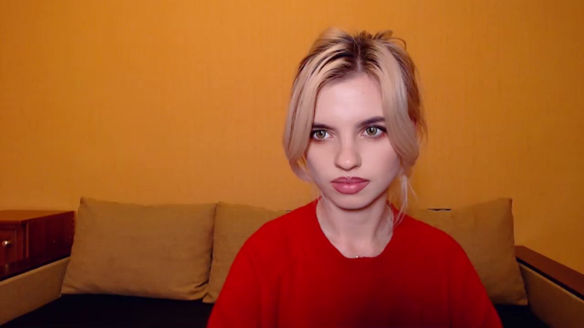 Gallery image thumbnail from Erineys's myfreecams stream on, 10/29/2023, 18:07 image 3 of 20