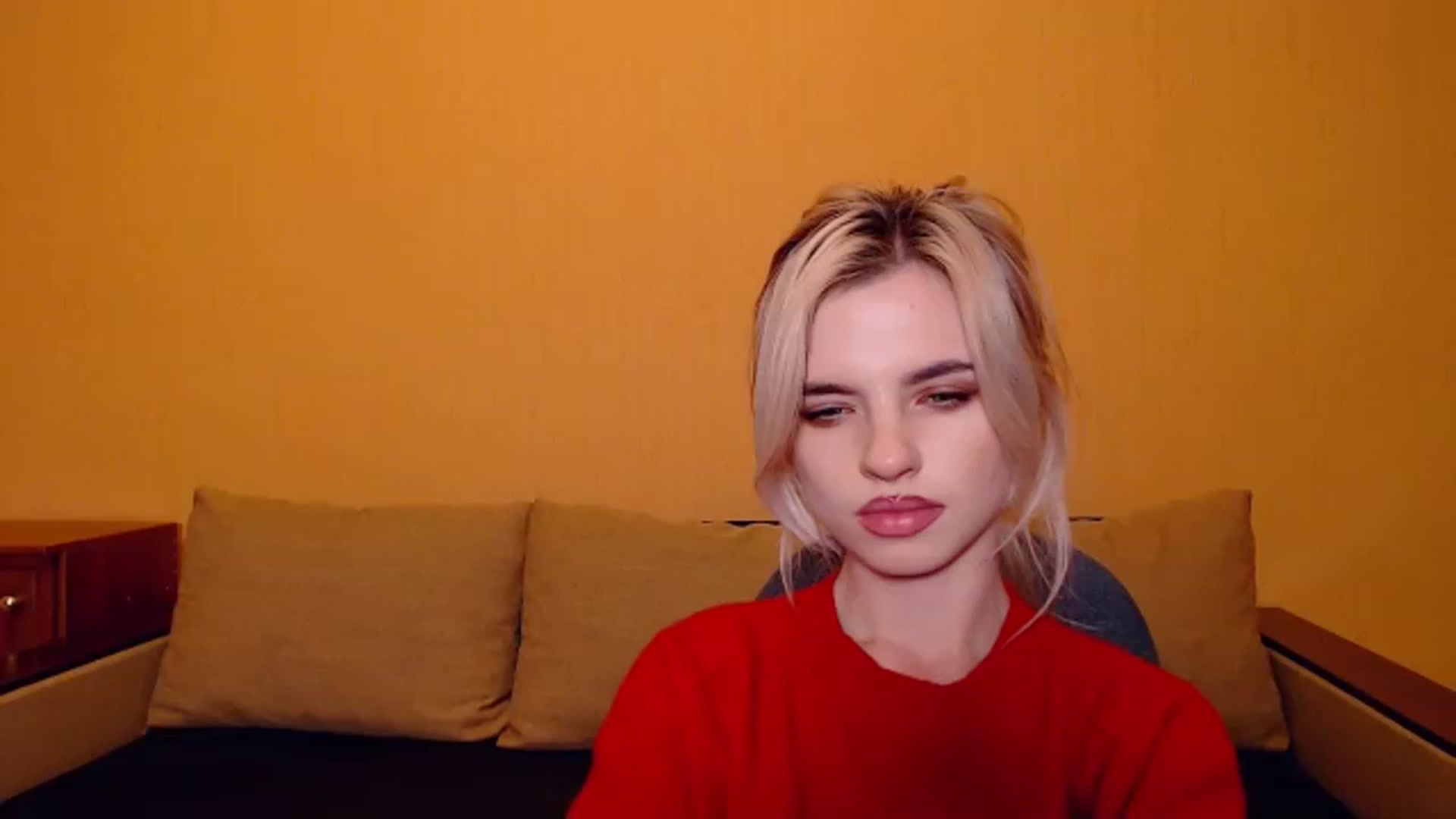 Gallery image thumbnail from Erineys's myfreecams stream on, 10/29/2023, 18:59 image 16 of 20