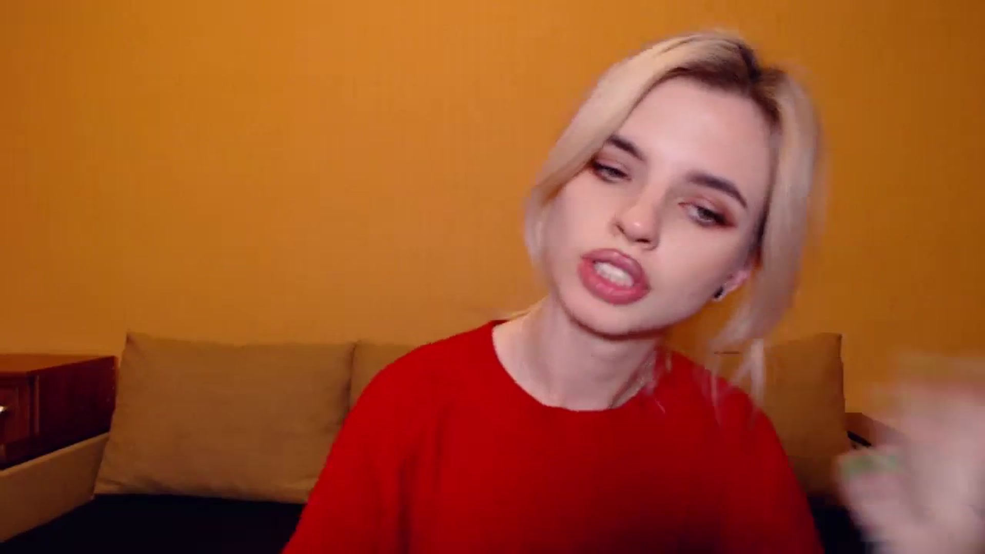 Gallery image thumbnail from Erineys's myfreecams stream on, 10/29/2023, 18:59 image 8 of 20