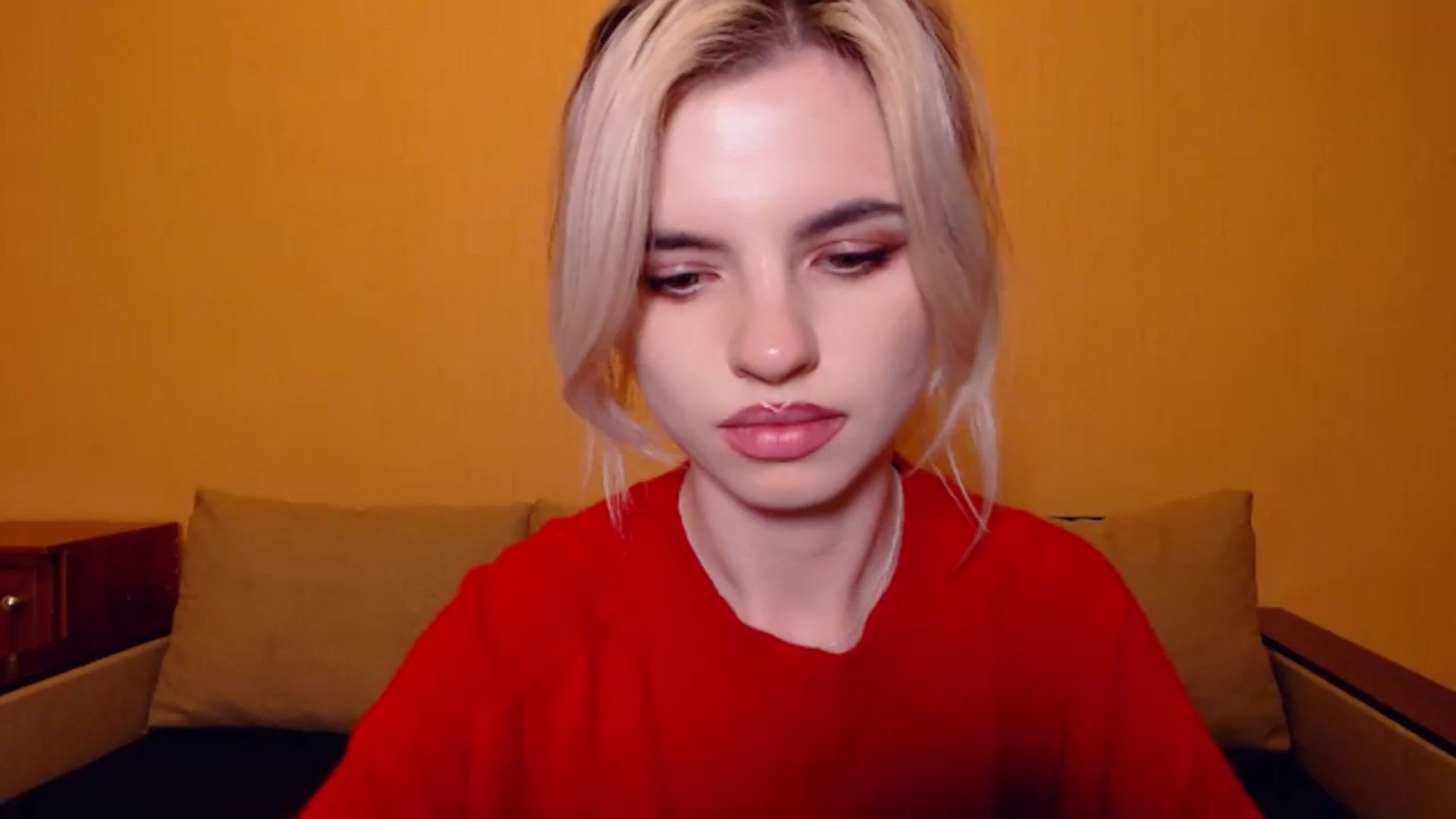 Gallery image thumbnail from Erineys's myfreecams stream on, 10/29/2023, 18:59 image 18 of 20