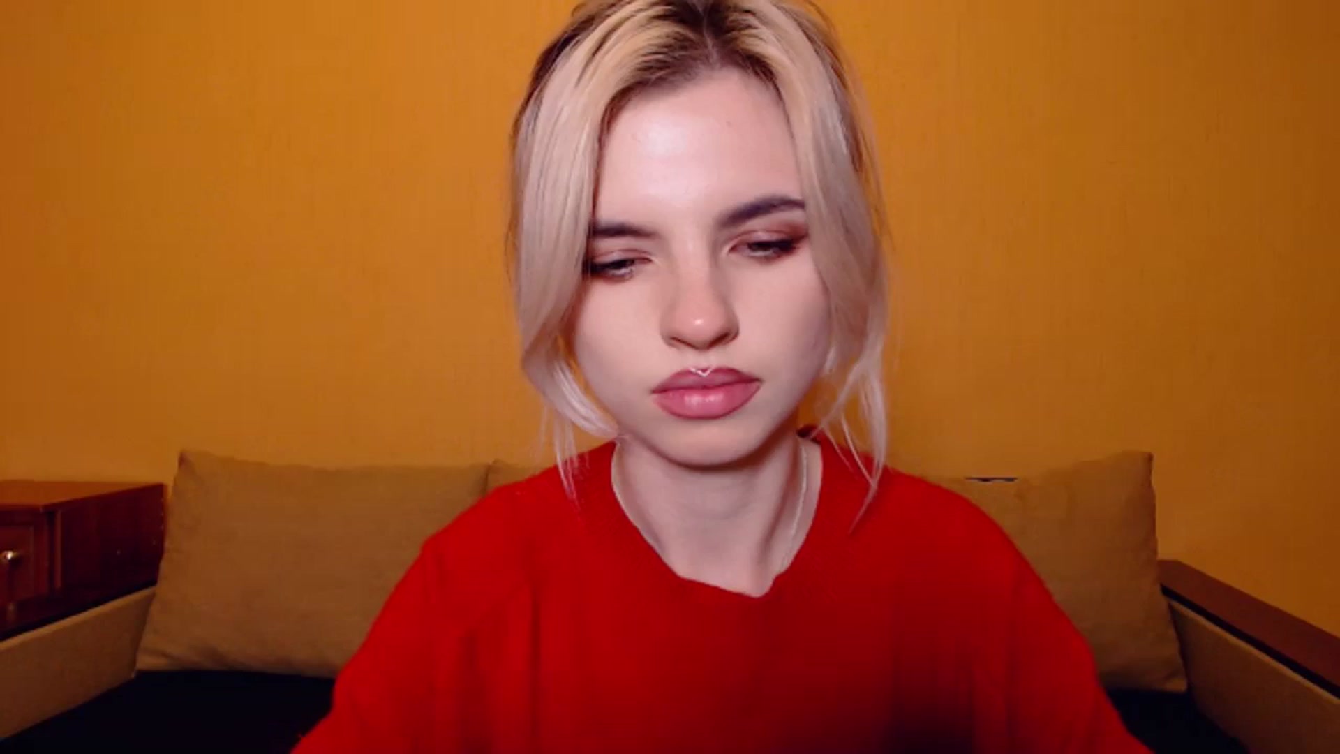 Gallery image thumbnail from Erineys's myfreecams stream on, 10/29/2023, 18:59 image 19 of 20