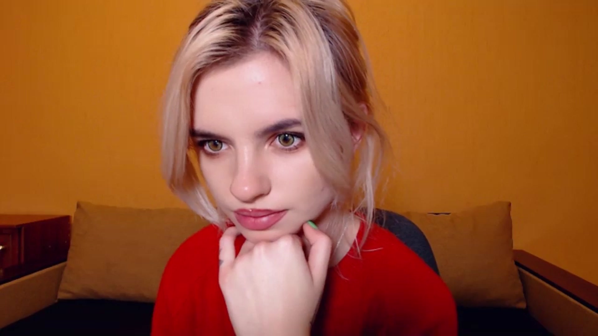 Gallery image thumbnail from Erineys's myfreecams stream on, 10/29/2023, 18:59 image 9 of 20