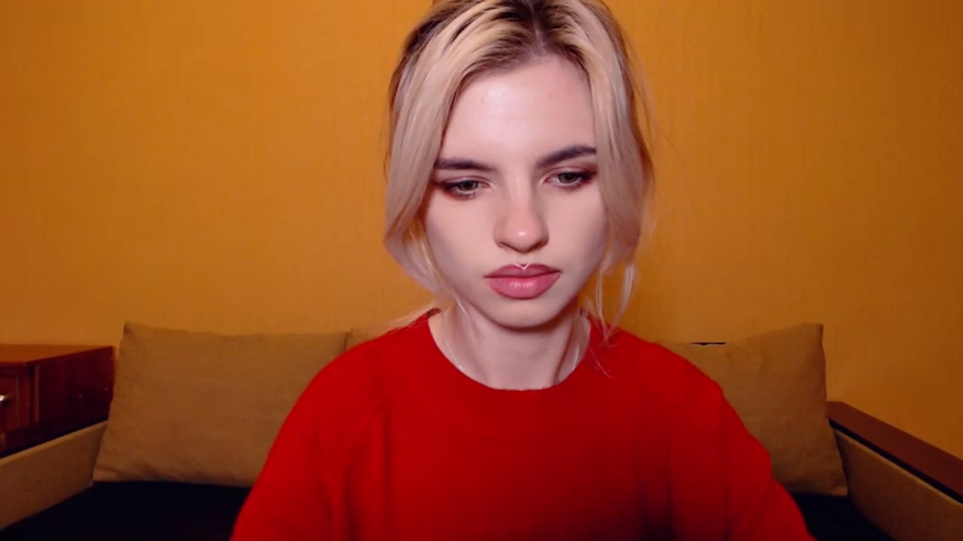 Gallery image thumbnail from Erineys's myfreecams stream on, 10/29/2023, 18:59 image 7 of 20