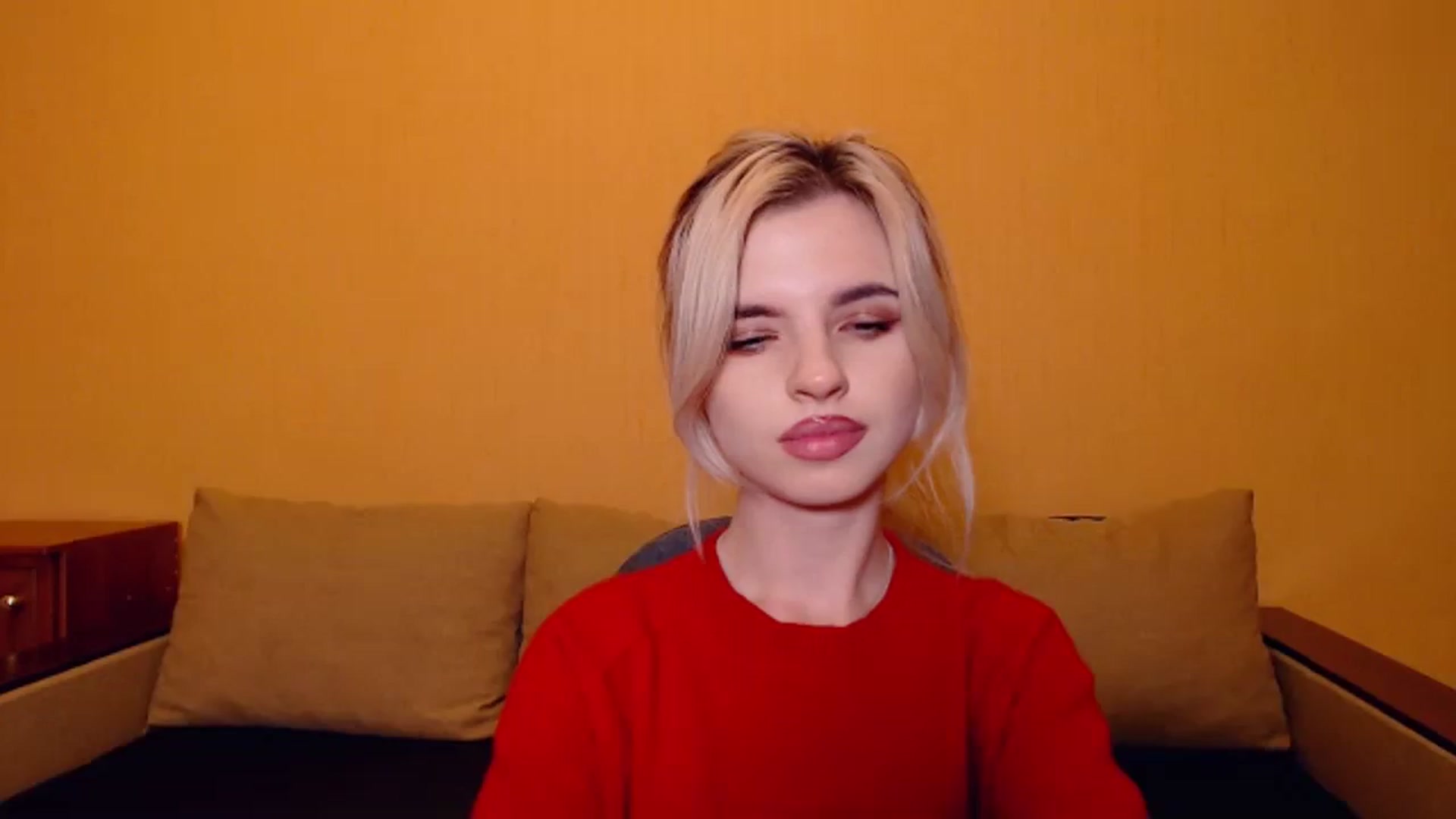 Gallery image thumbnail from Erineys's myfreecams stream on, 10/29/2023, 18:59 image 14 of 20
