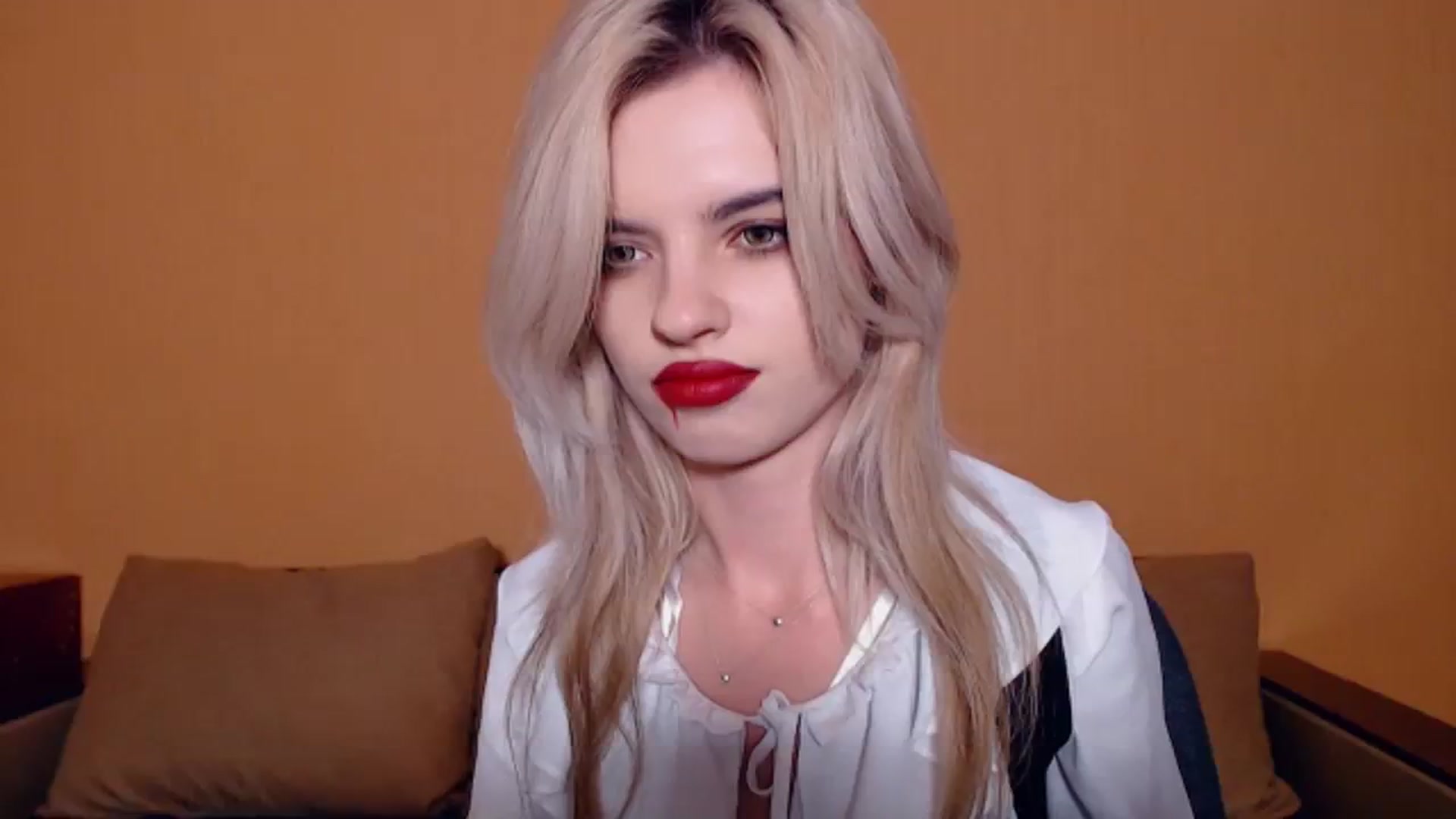 Gallery image thumbnail from Erineys's myfreecams stream on, 10/31/2023, 16:27 image 17 of 20