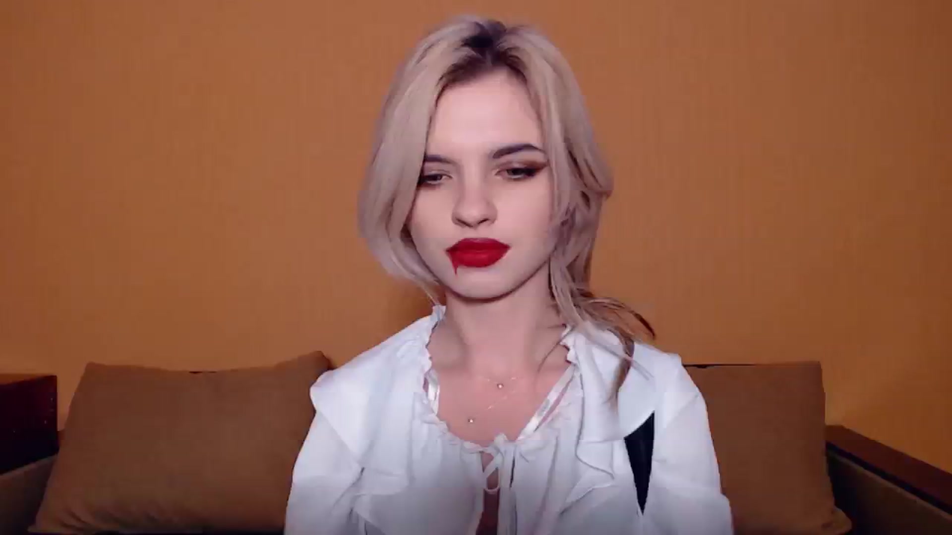 Gallery image thumbnail from Erineys's myfreecams stream on, 10/31/2023, 16:27 image 4 of 20
